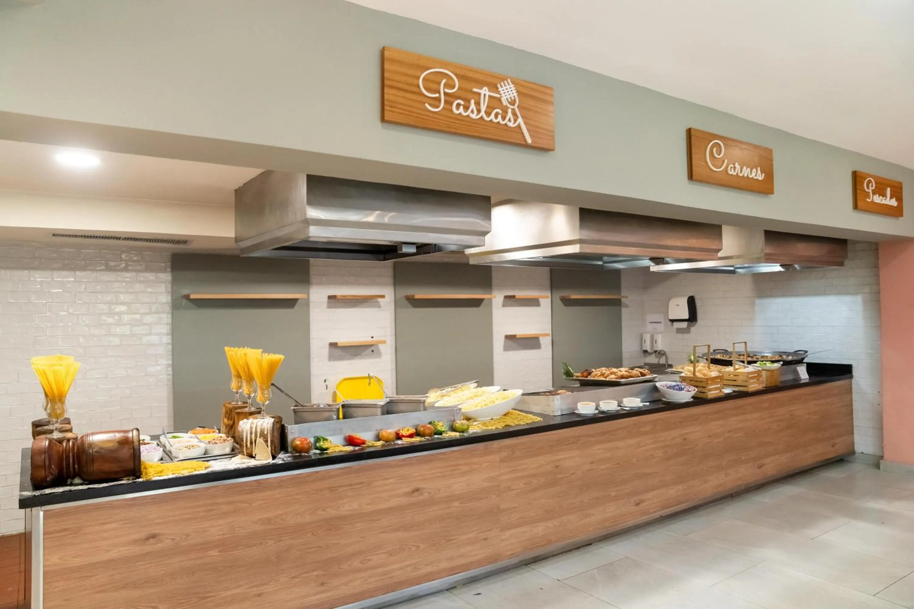 Restaurant/places to eat in Emotions by Hodelpa - Juan Dolio