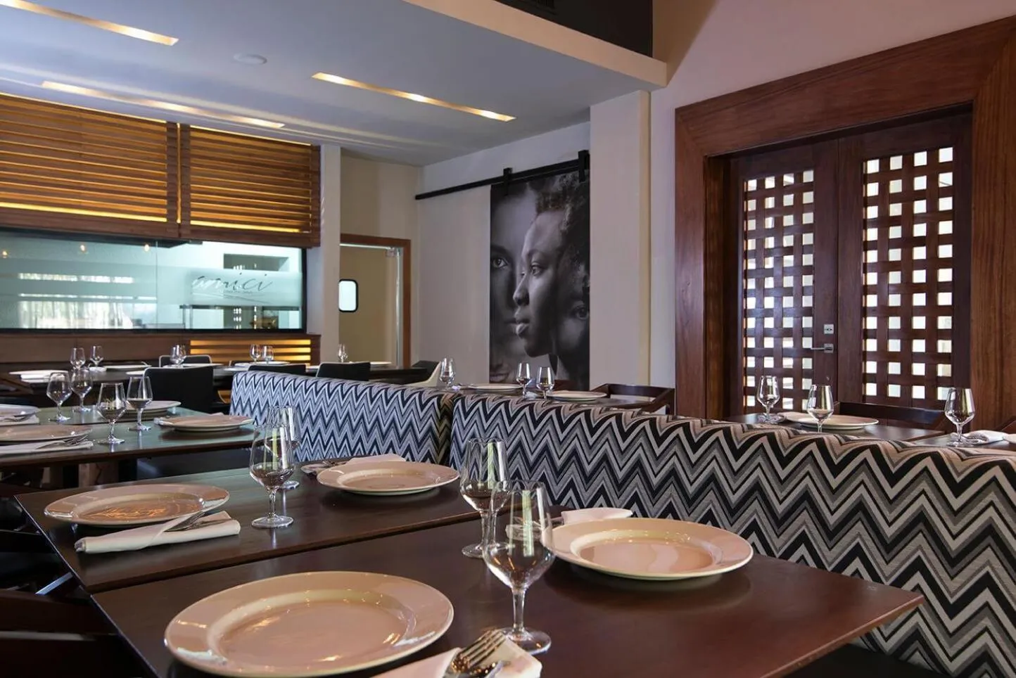 Restaurant/places to eat in Emotions by Hodelpa - Juan Dolio