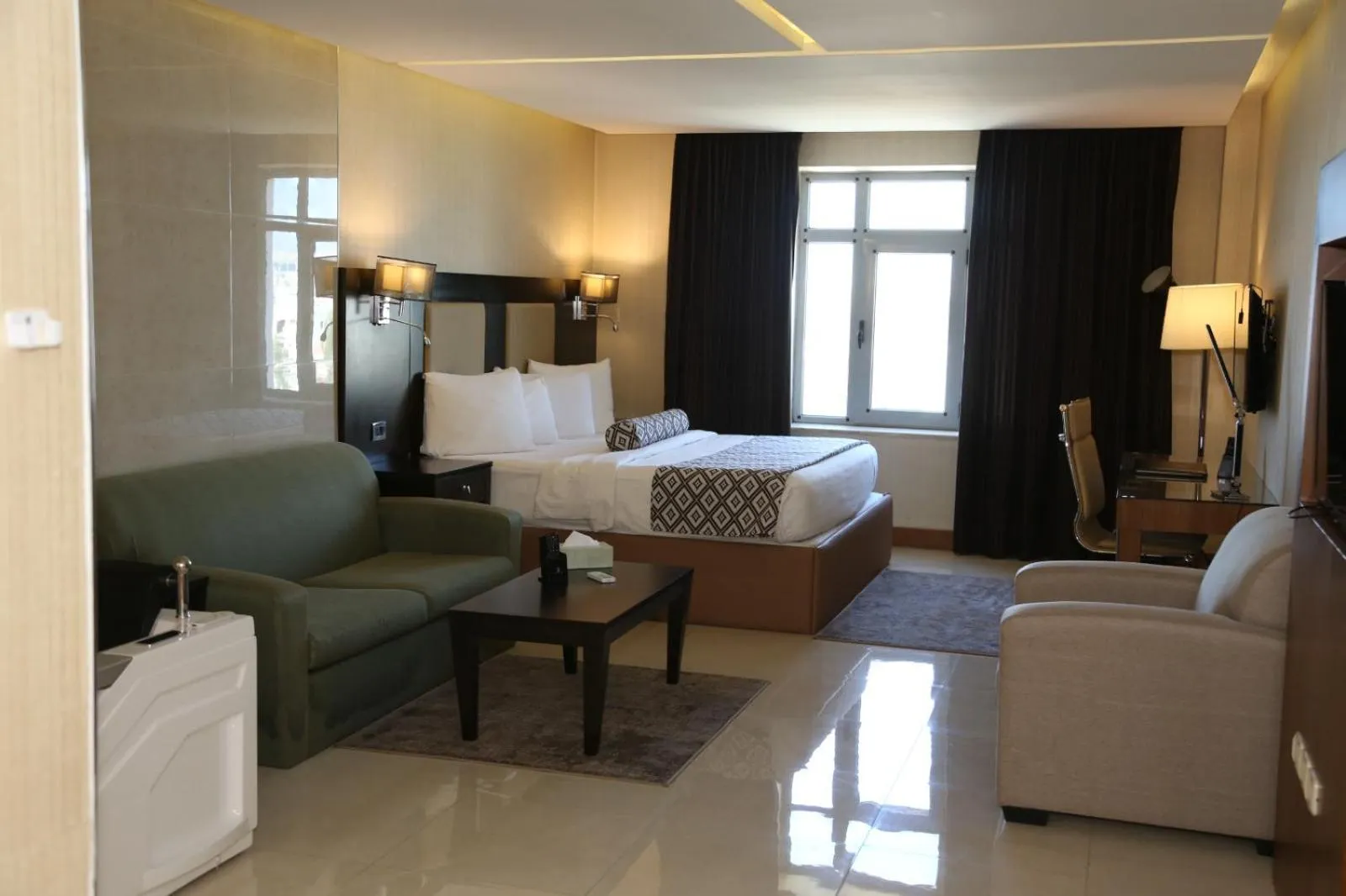 Photo of the whole room, Bed in Olive Tree Amman