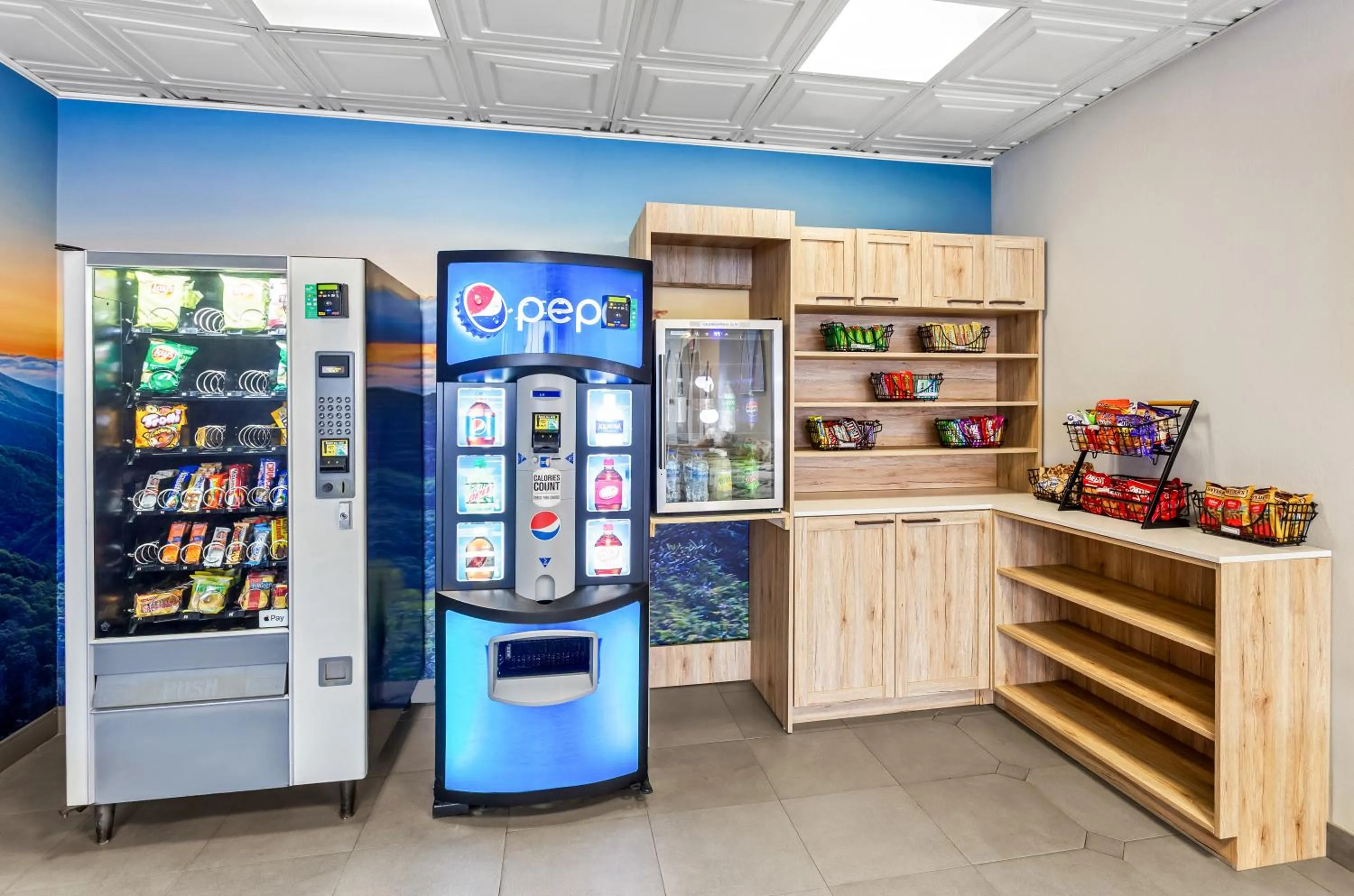 Suburban Studios Charleston - Civic Center