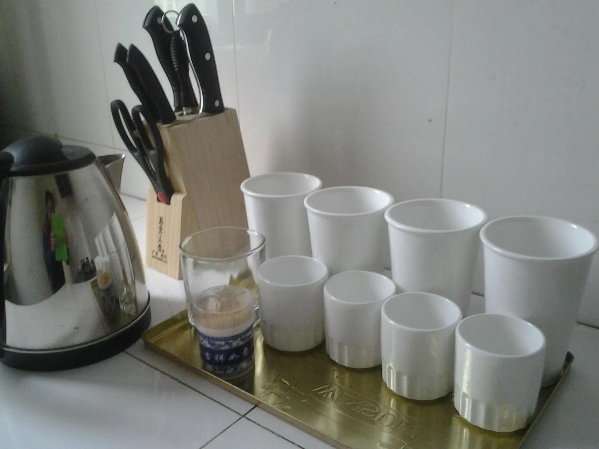 Communal kitchen in Makerhouse Hostel