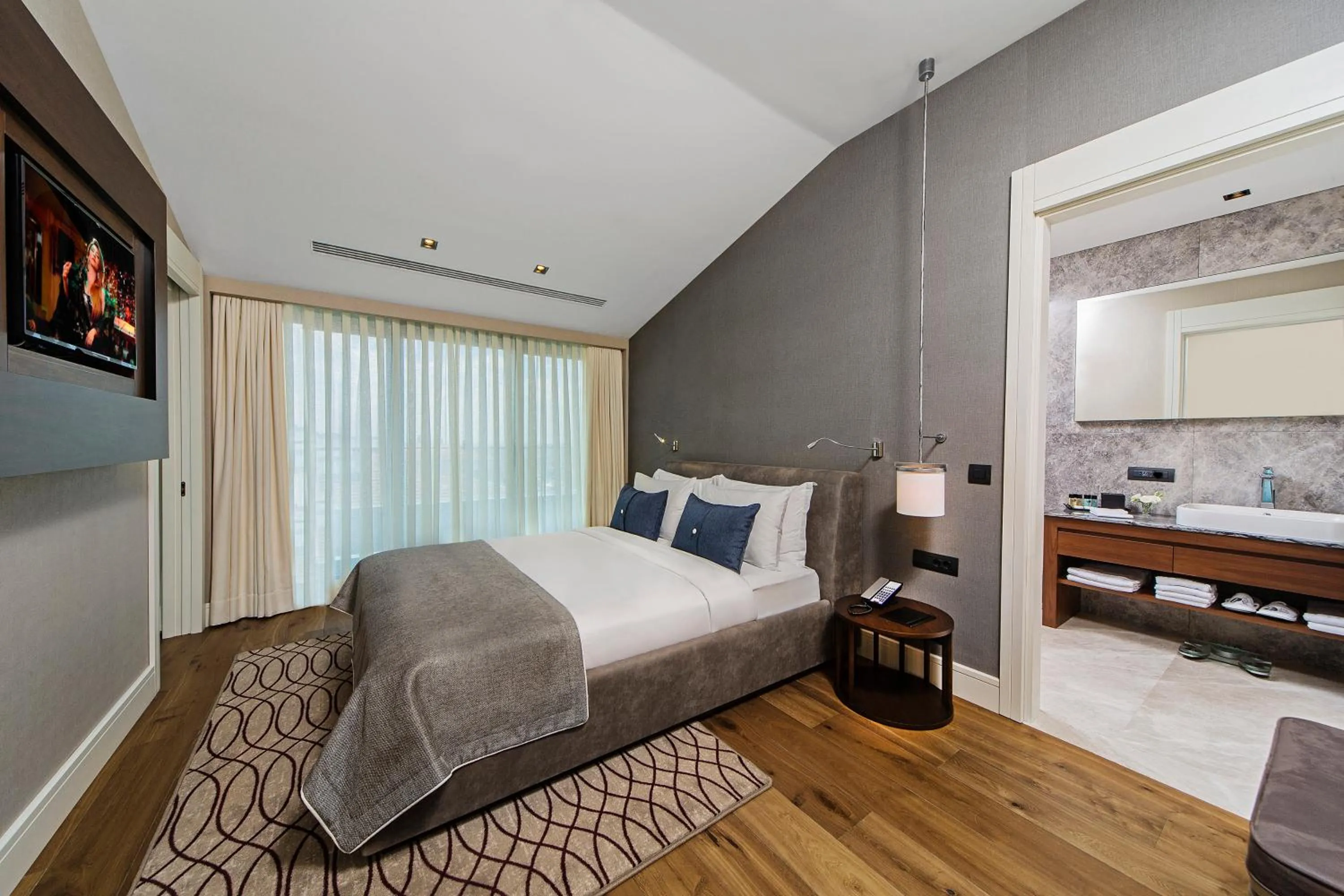 Bedroom, Bed in Arts Hotel Harbiye - Special Class