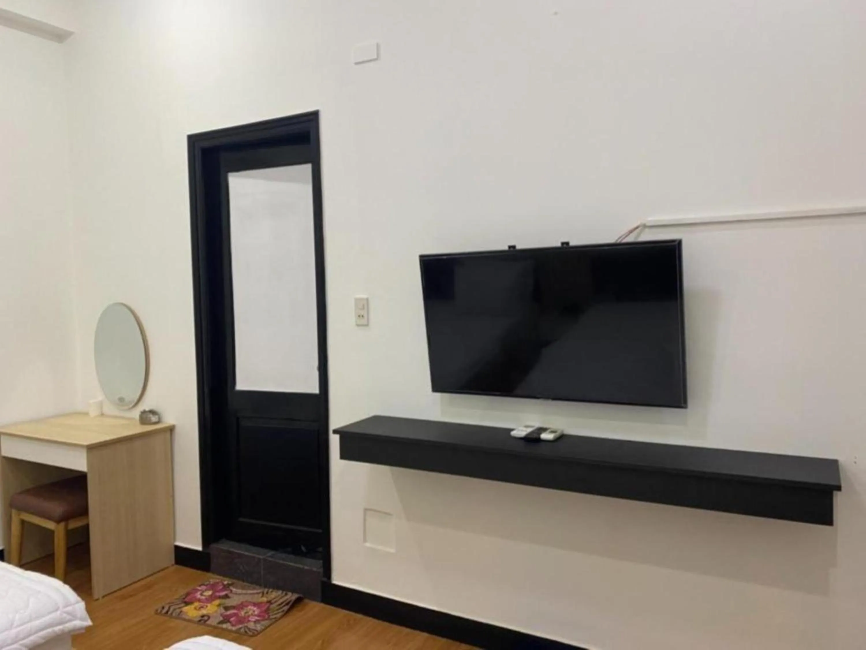 Bed in Minh Hà Hotel Hồ Chí Minh