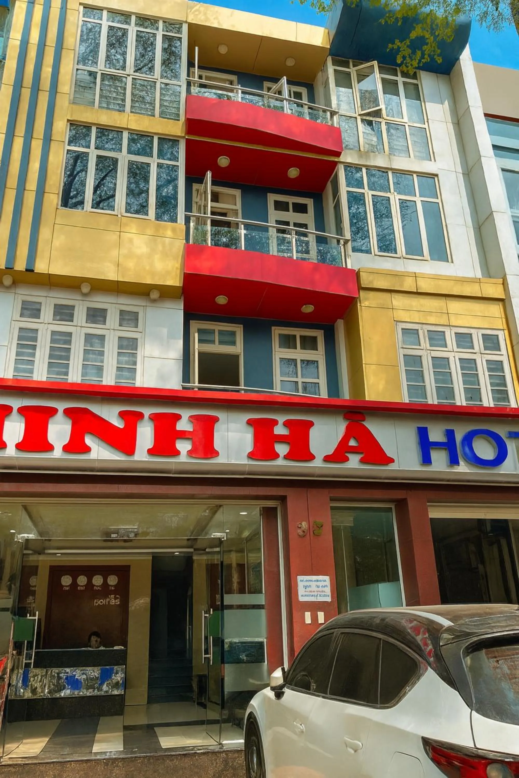 Property building in Minh Hà Hotel Hồ Chí Minh