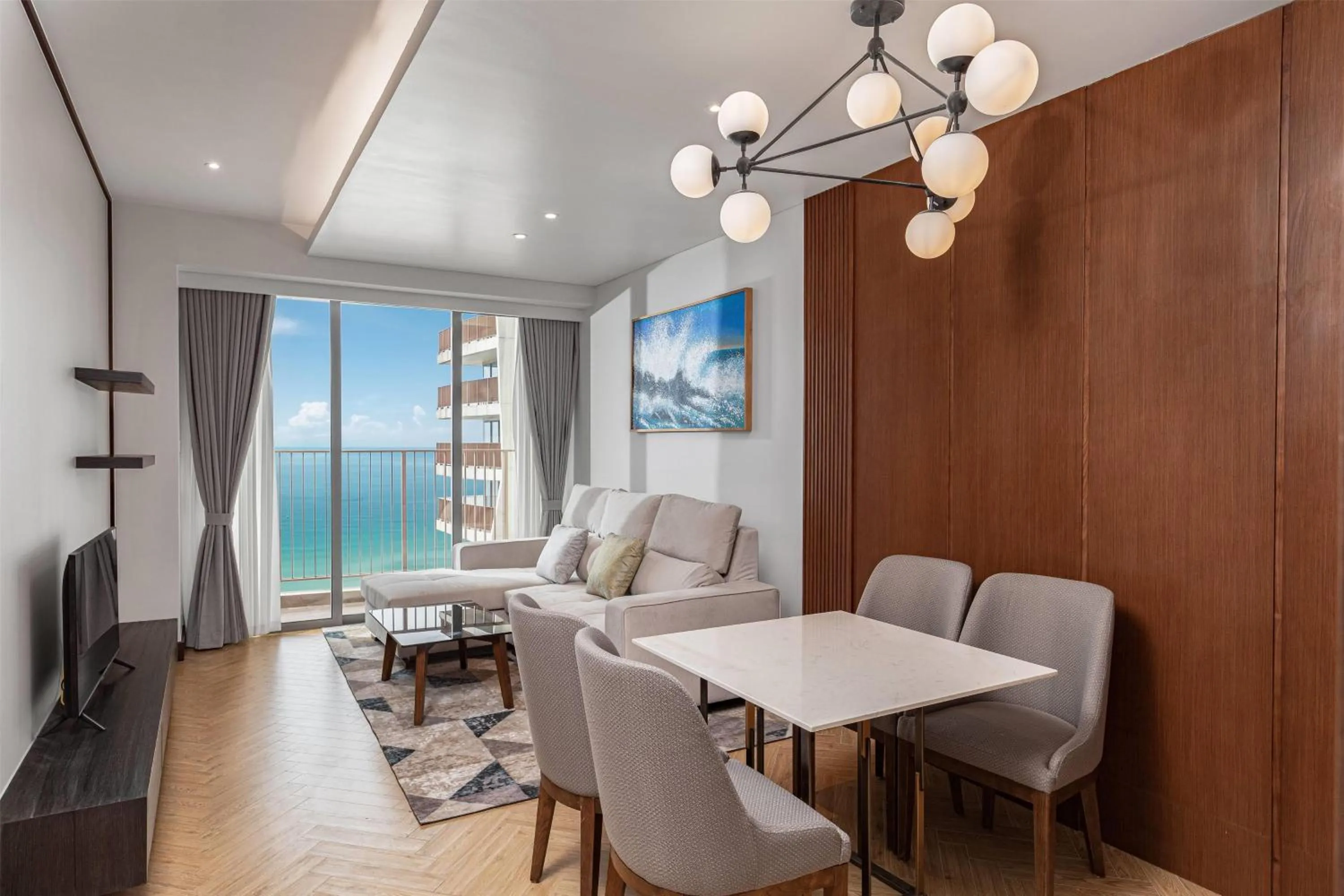 Photo of the whole room in Wyndham Soleil Danang - Free Two ways Airport Transport