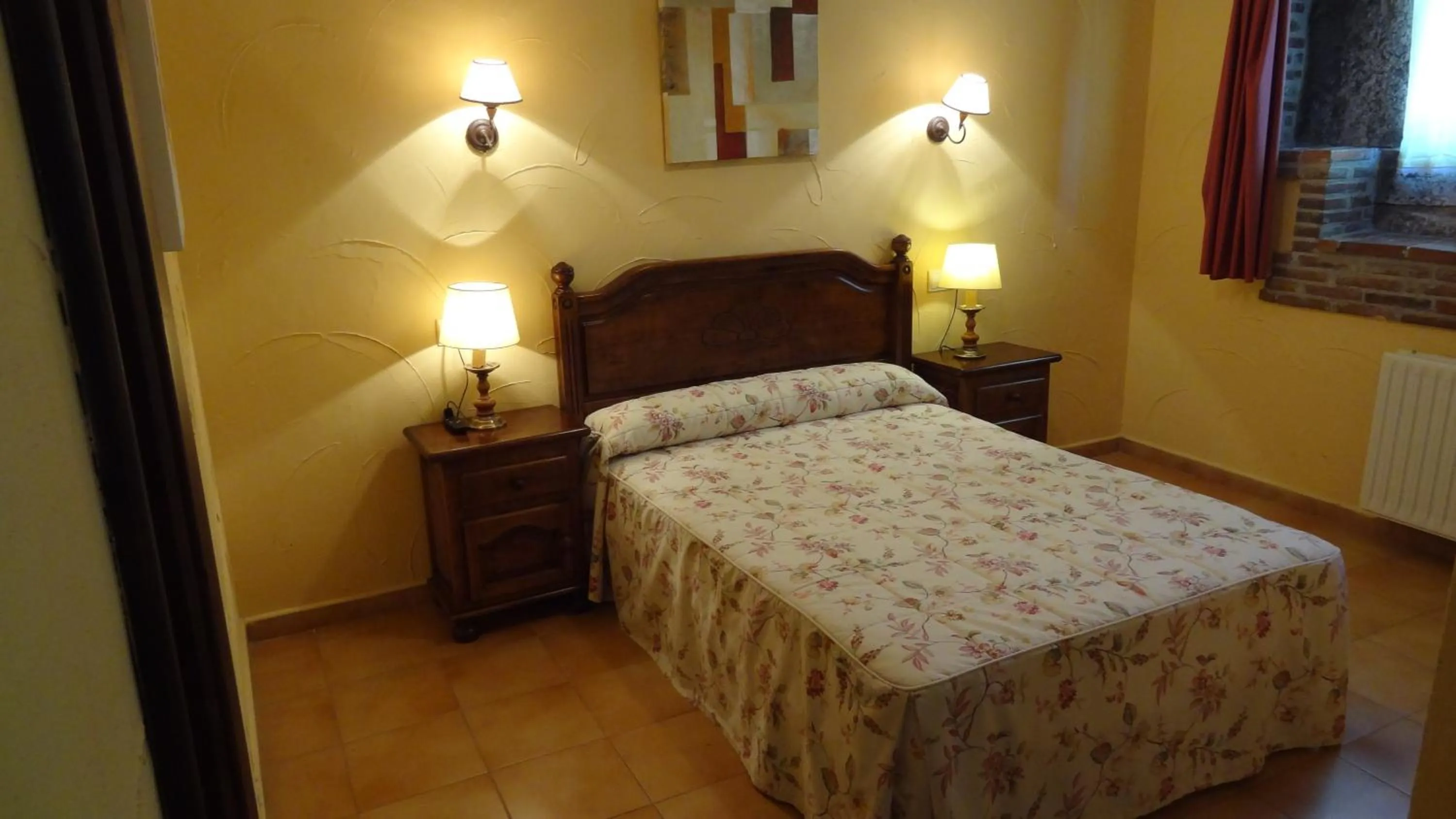 Photo of the whole room, Bed in Hotel Intriago I & II