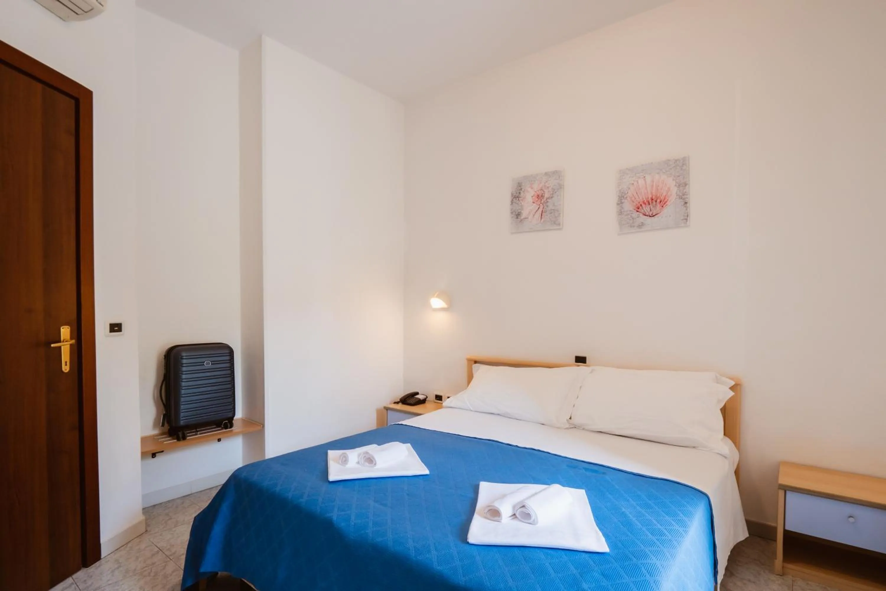 Bed in Hotel Villa del Mare