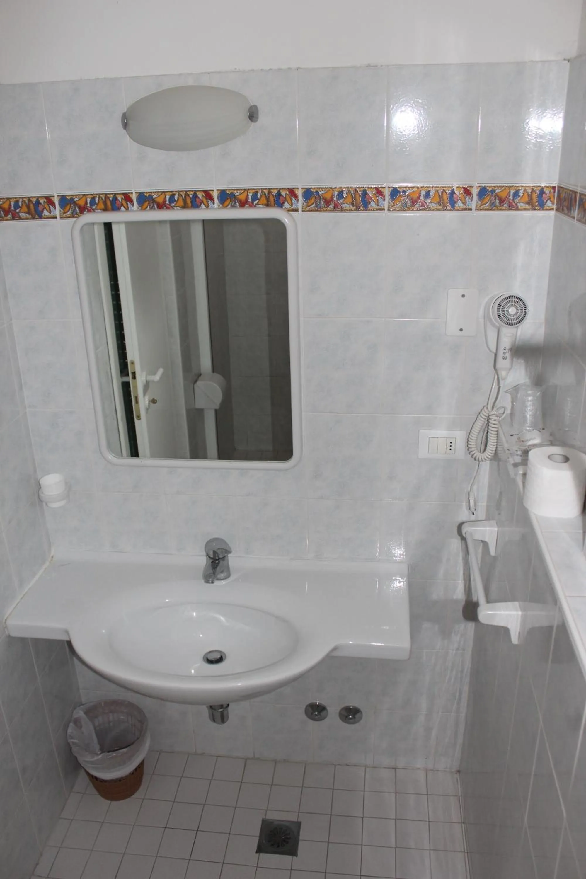 Bathroom in Hotel Santini