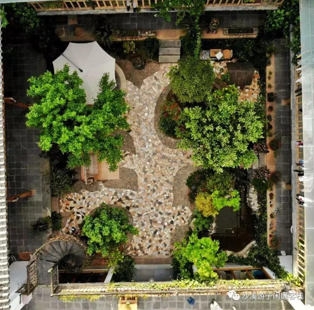 Tourist Courtyard Hotel