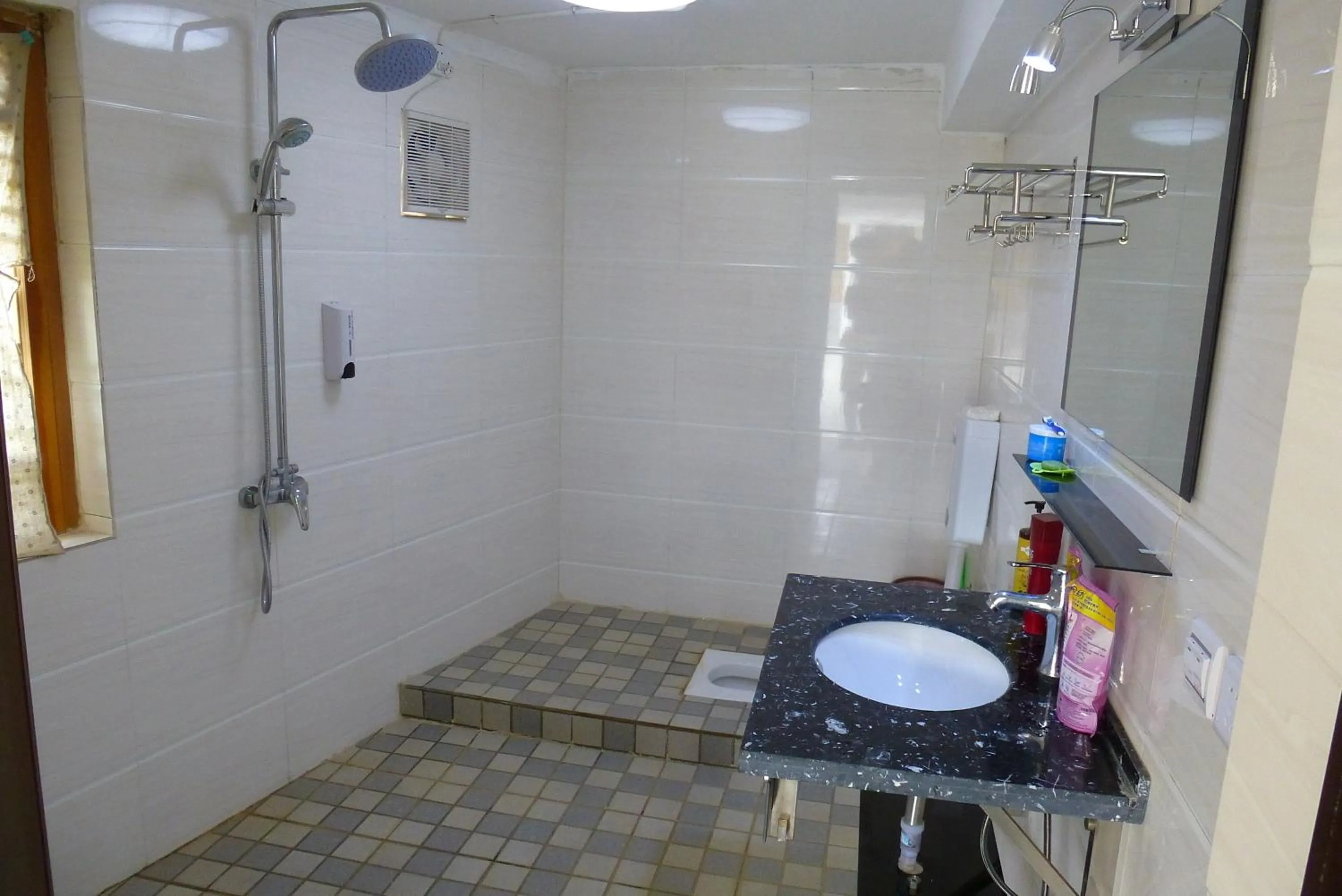 Bathroom in Tourist Courtyard Hotel