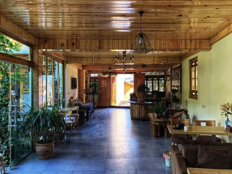 Tourist Courtyard Hotel