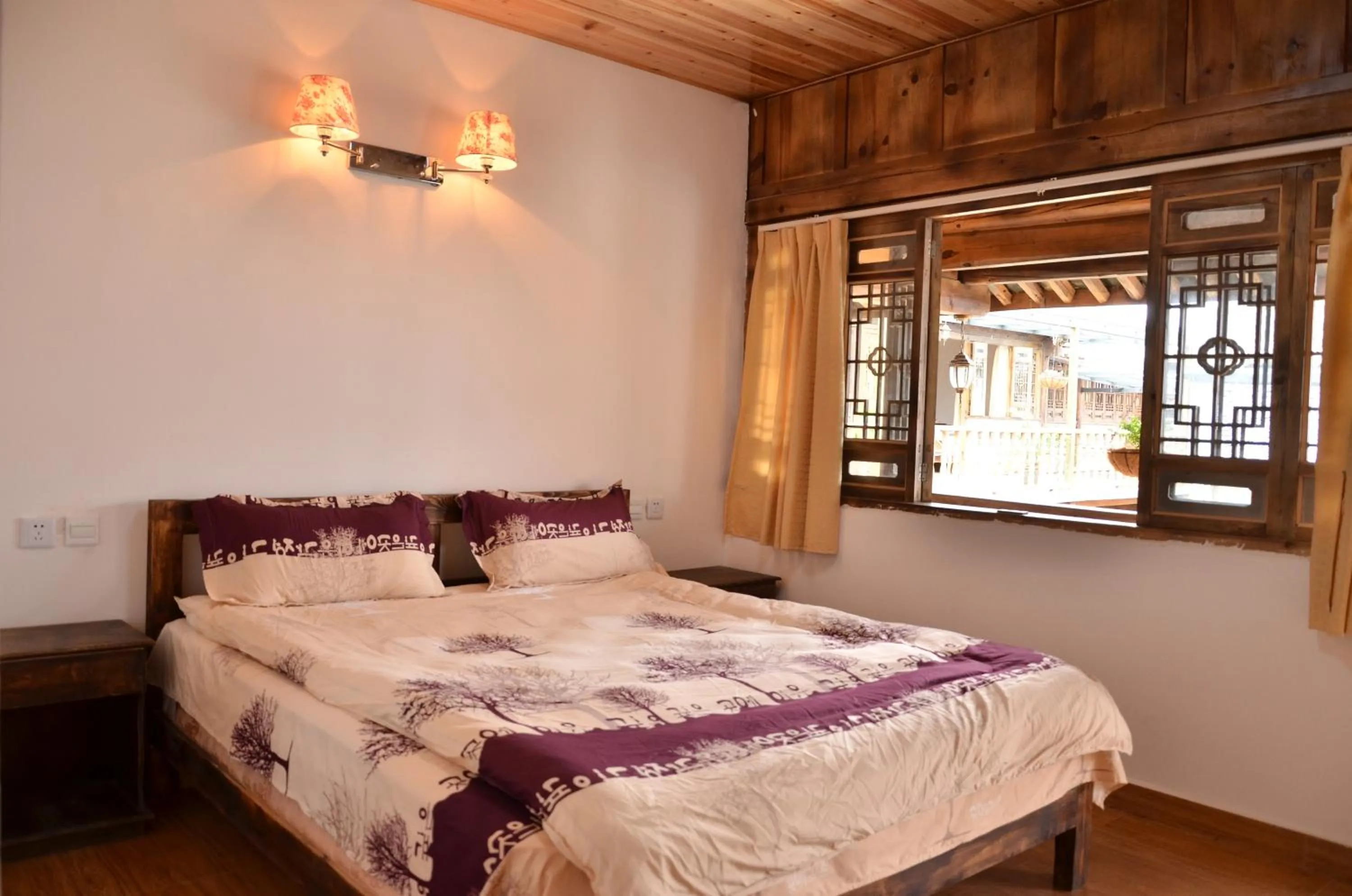 Other, Bed in Tourist Courtyard Hotel