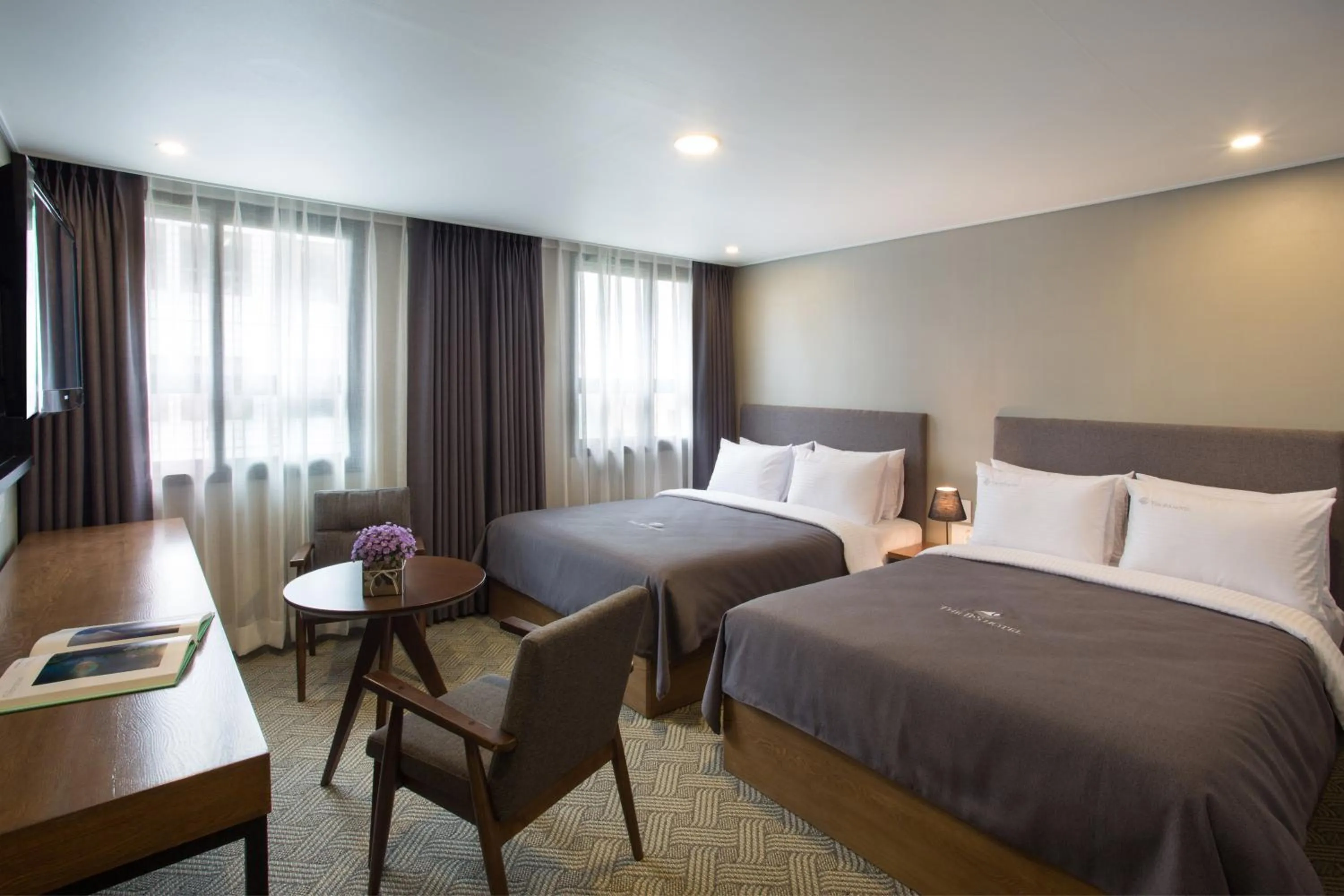 Bed in The BS Hotel Busan Station