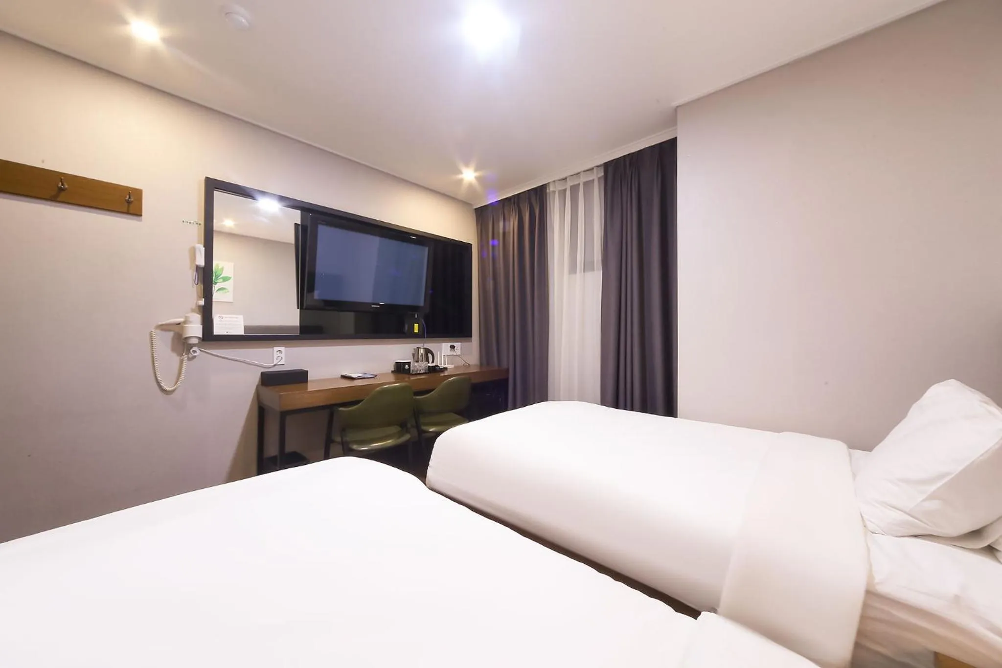 Bedroom, Bed in The BS Hotel Busan Station