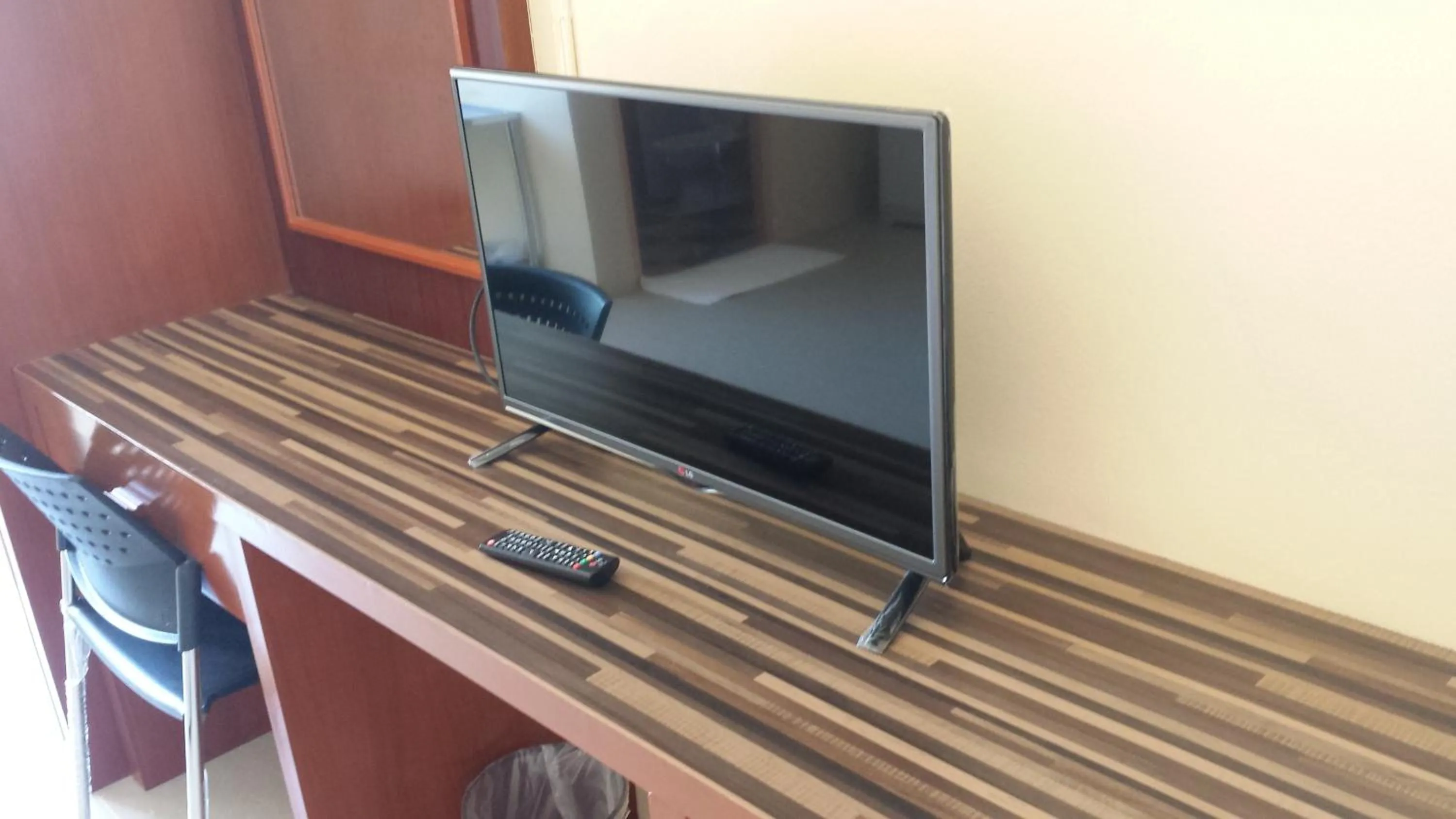 TV and multimedia in Wansiri Mansion