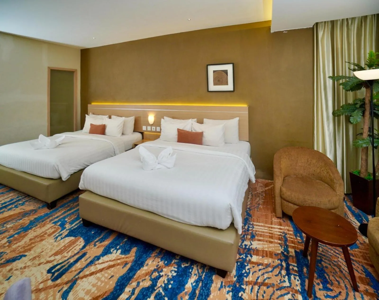 Bed in De Laxston Hotel Yogyakarta, Azana Hotels Collection