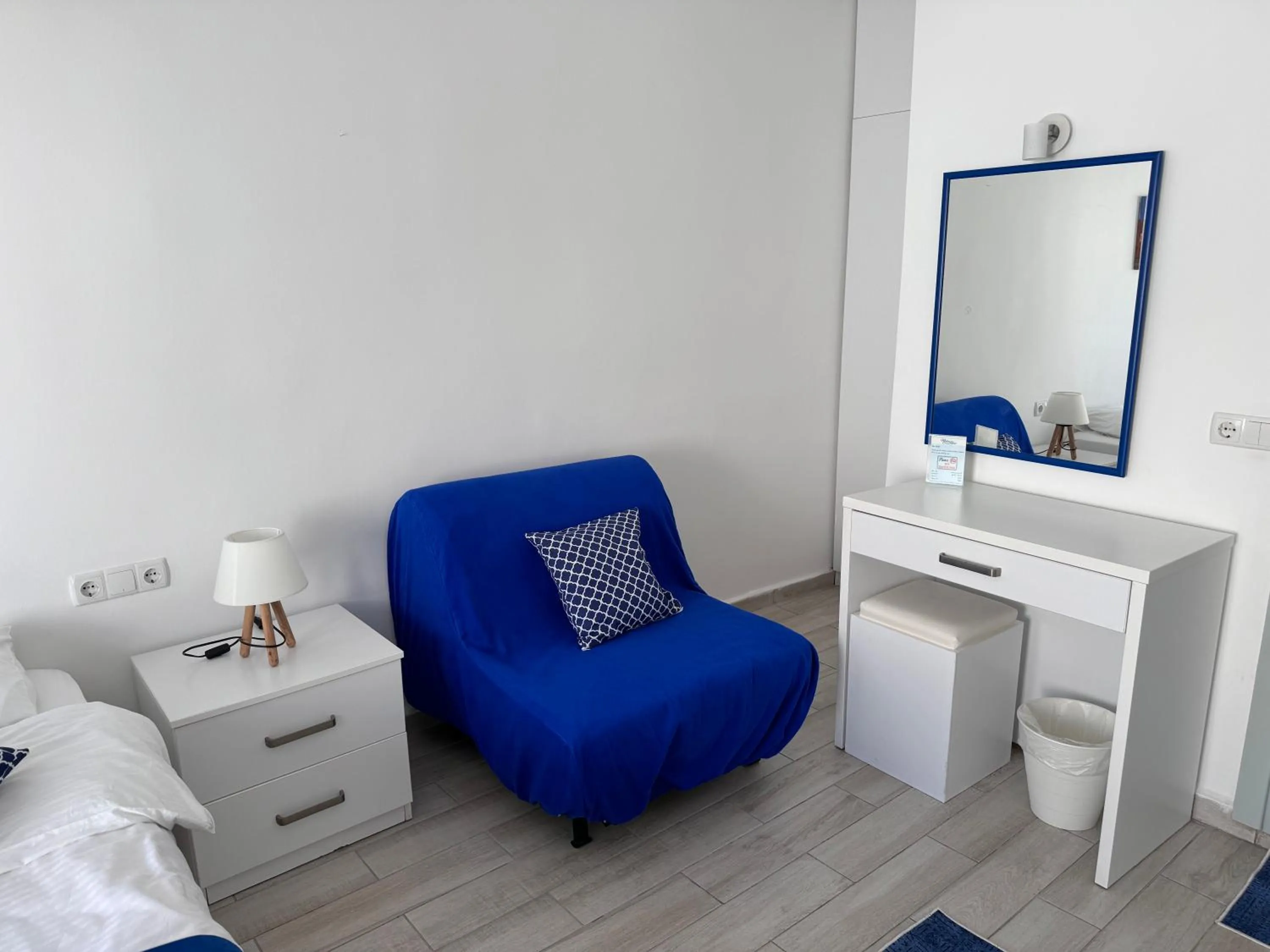 Bed in White and Blue Bodrum