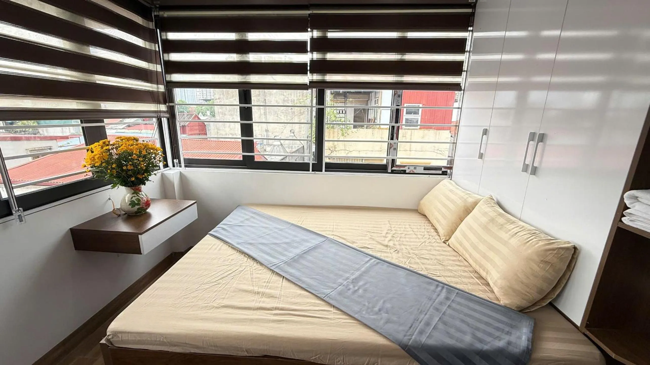 Era Apartment 491 De La Thanh