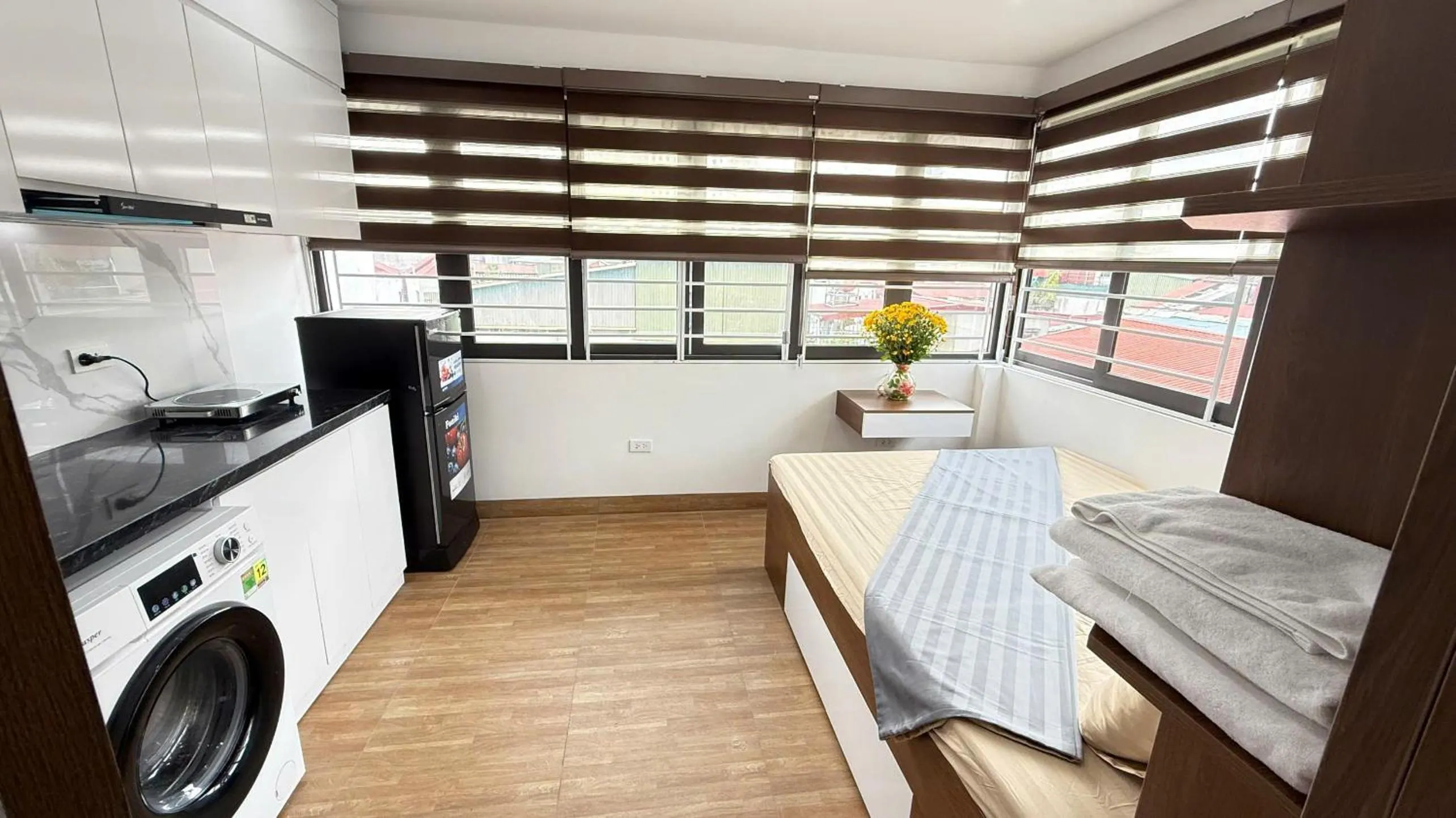 Era Apartment 491 De La Thanh