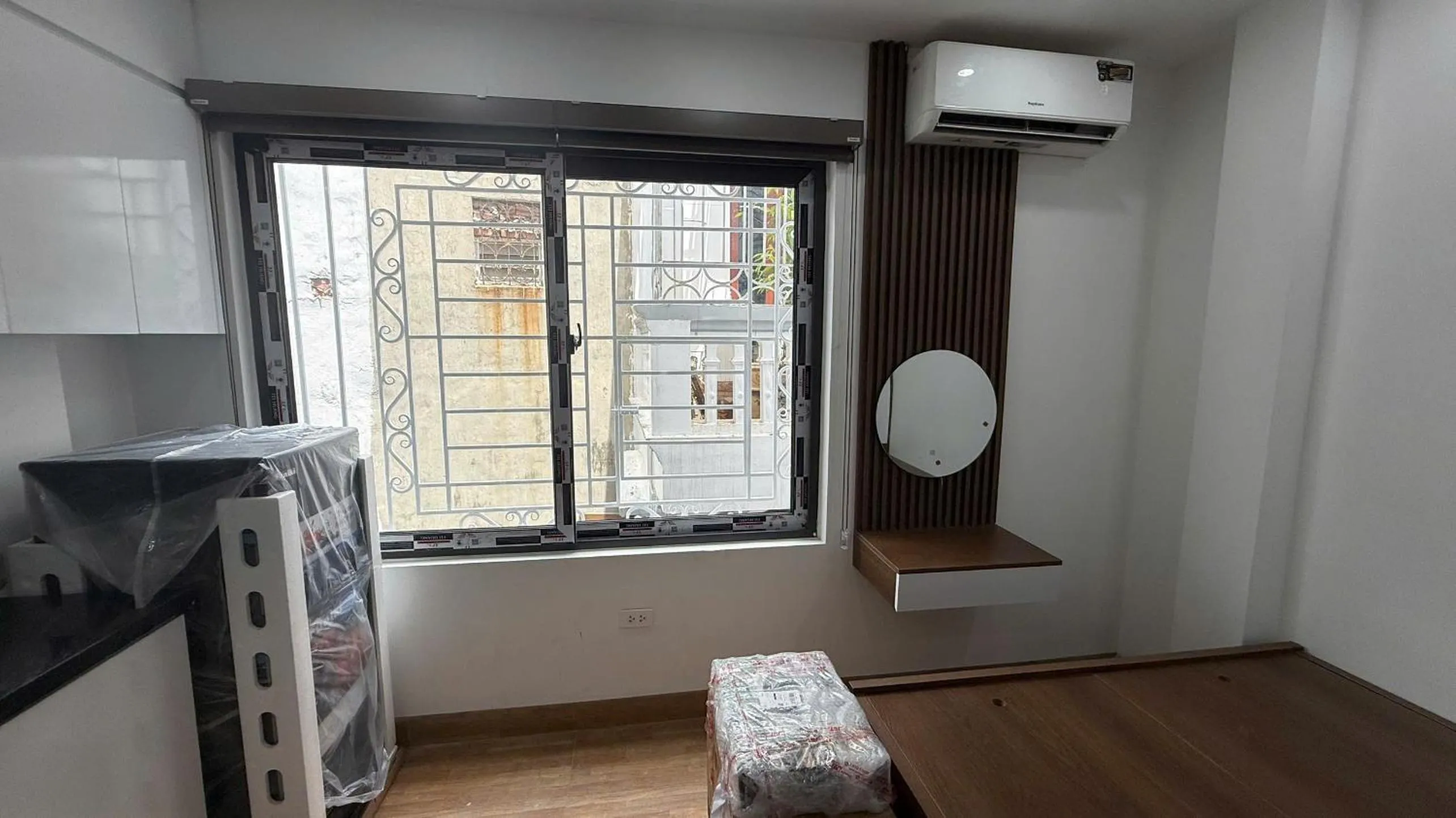 Era Apartment 491 De La Thanh