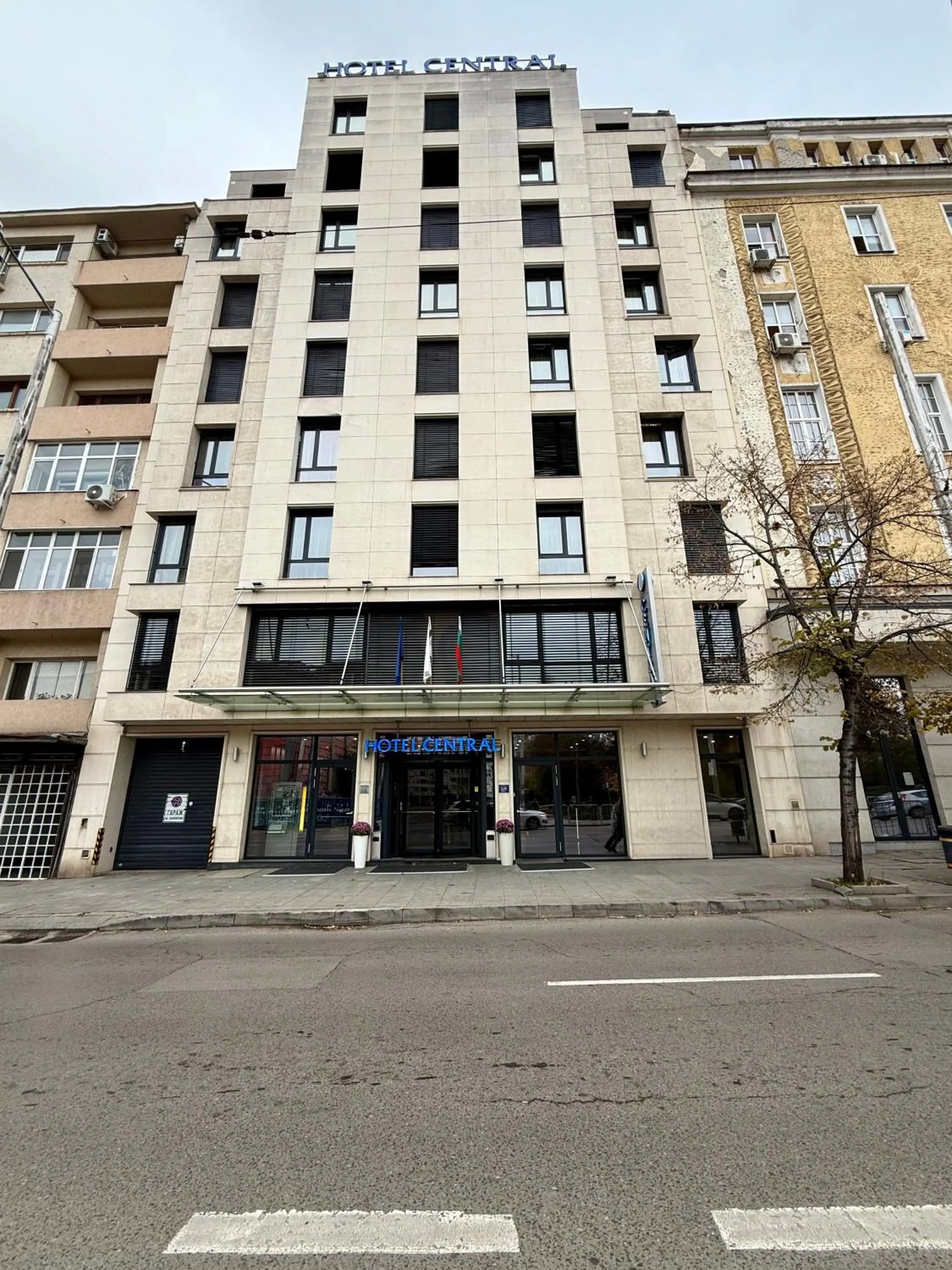 Facade/entrance in Central Hotel Sofia