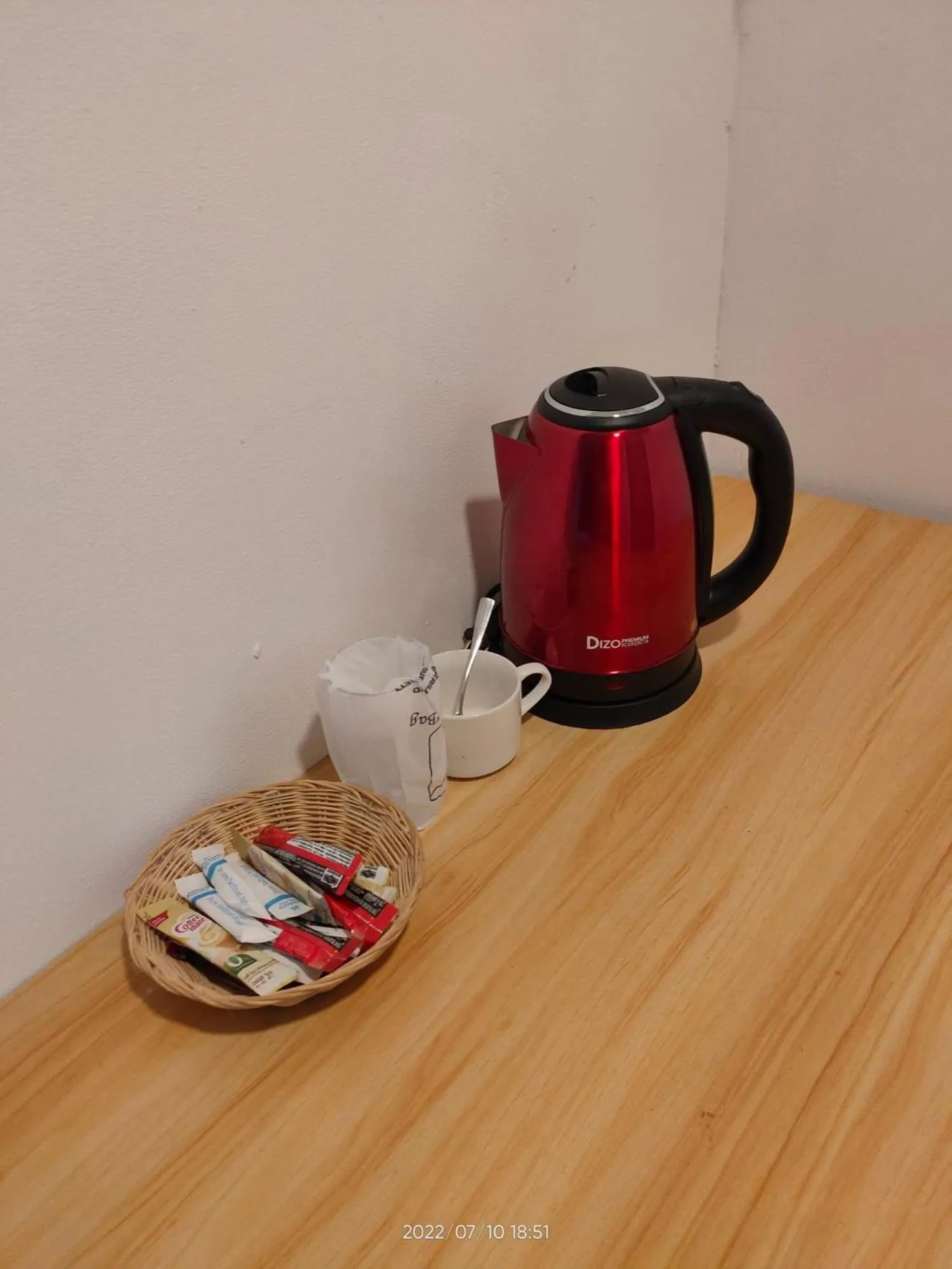 Coffee/tea facilities in Golden Beach Resort Koh Phangan