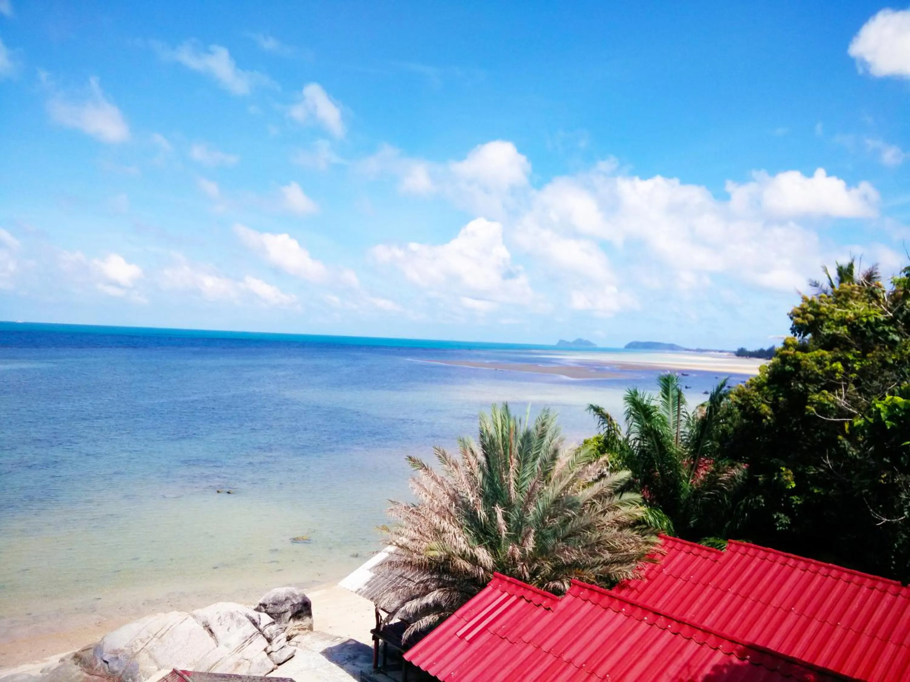 Day in Golden Beach Resort Koh Phangan