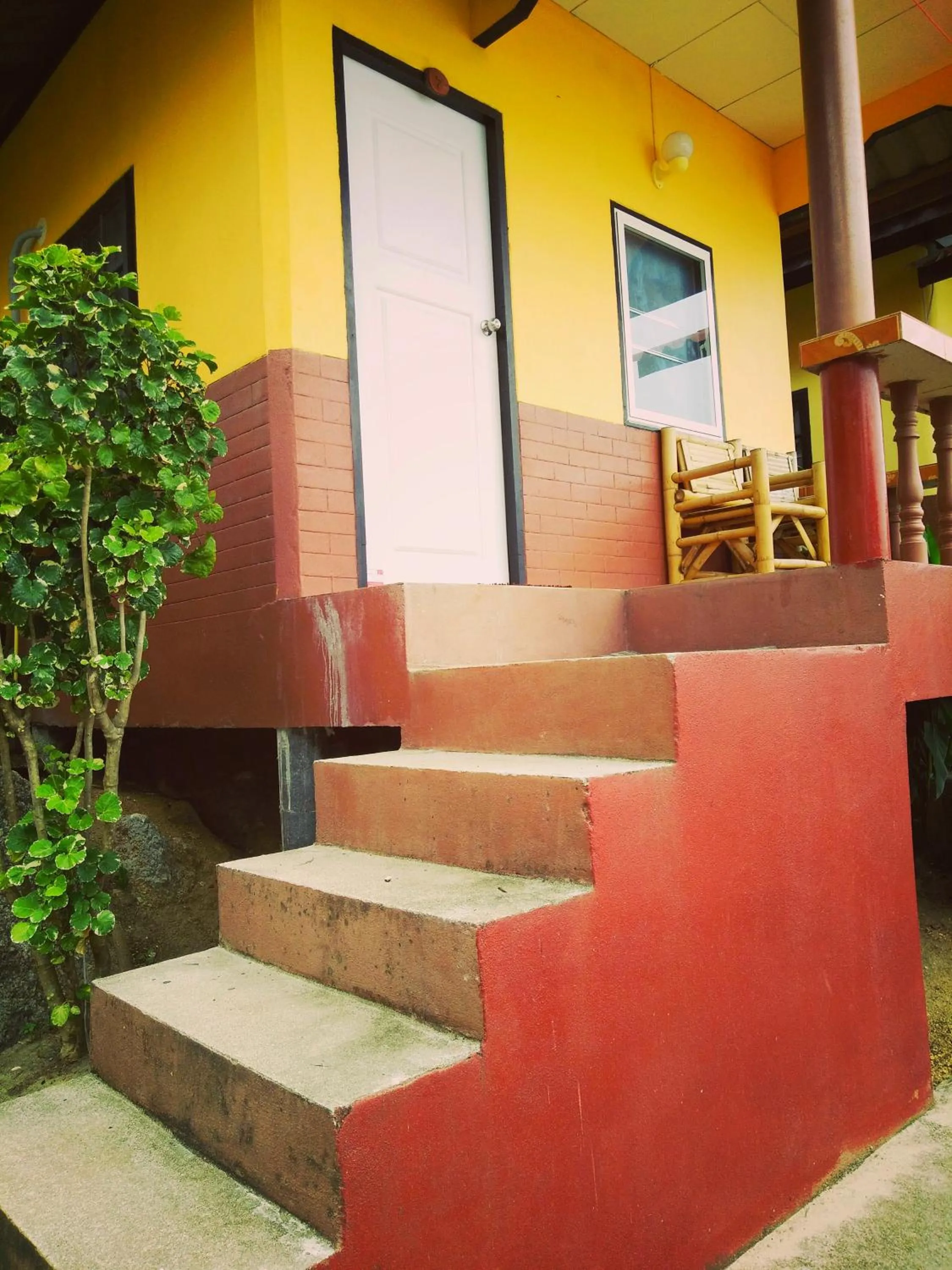 Property building in Golden Beach Resort Koh Phangan