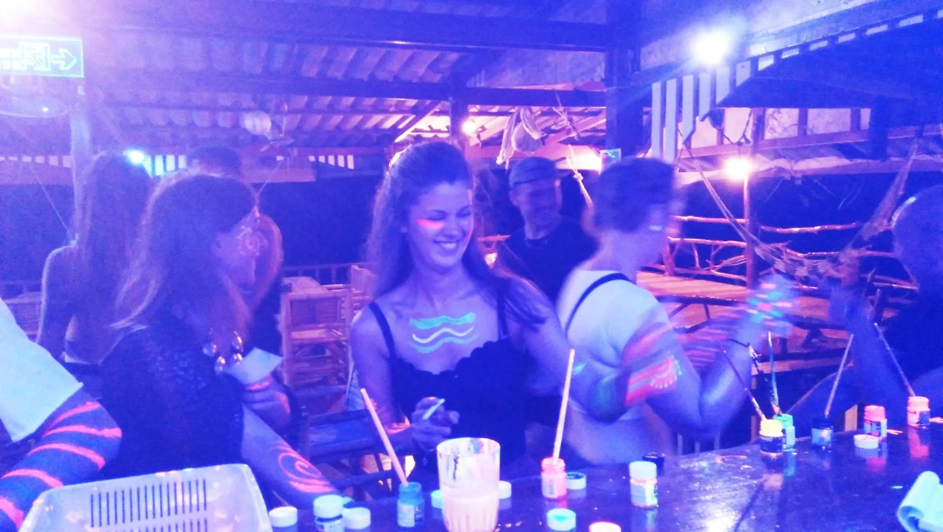 group of guests in Golden Beach Resort Koh Phangan