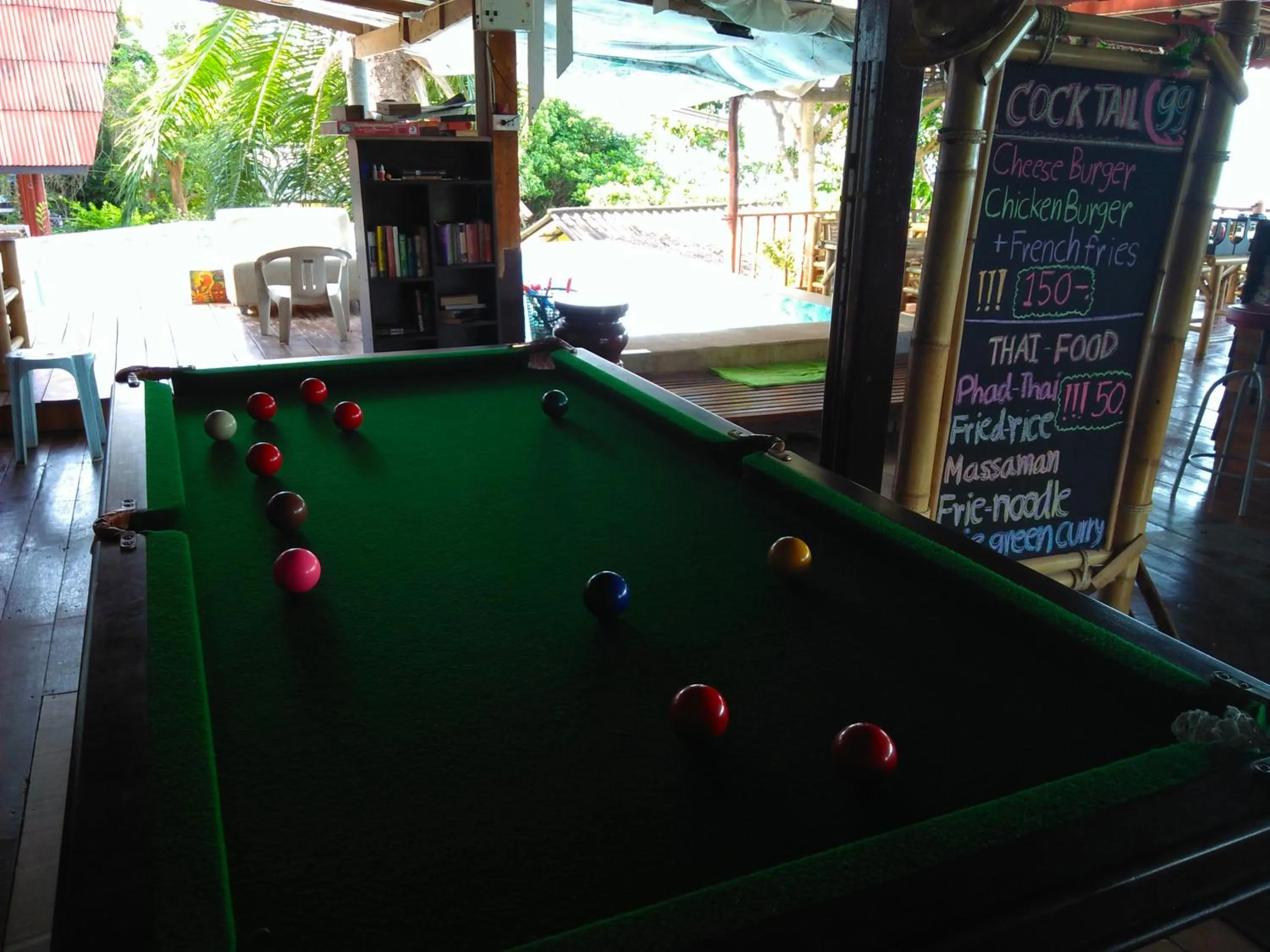 Billiard in Golden Beach Resort Koh Phangan