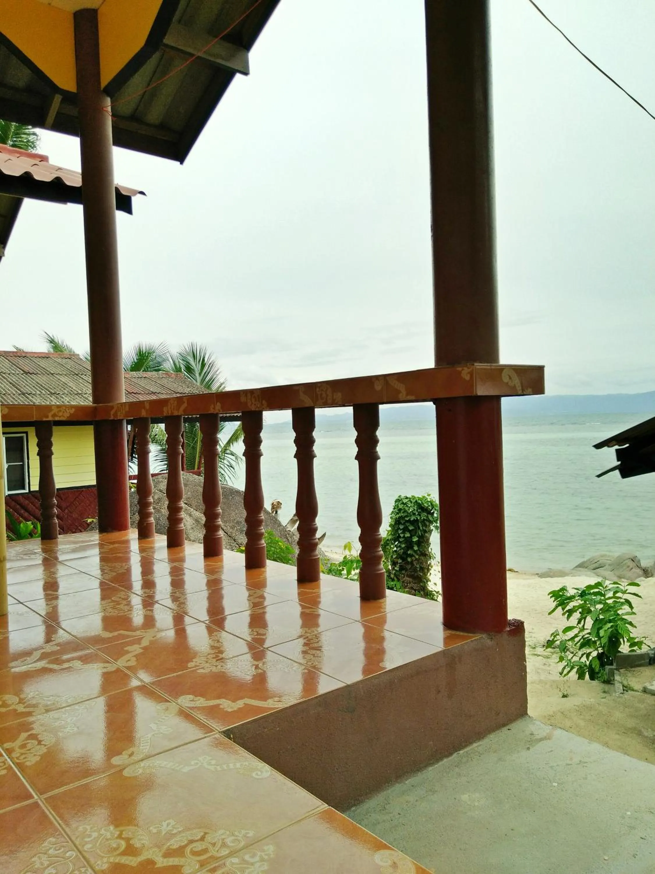 Balcony/Terrace in Golden Beach Resort Koh Phangan