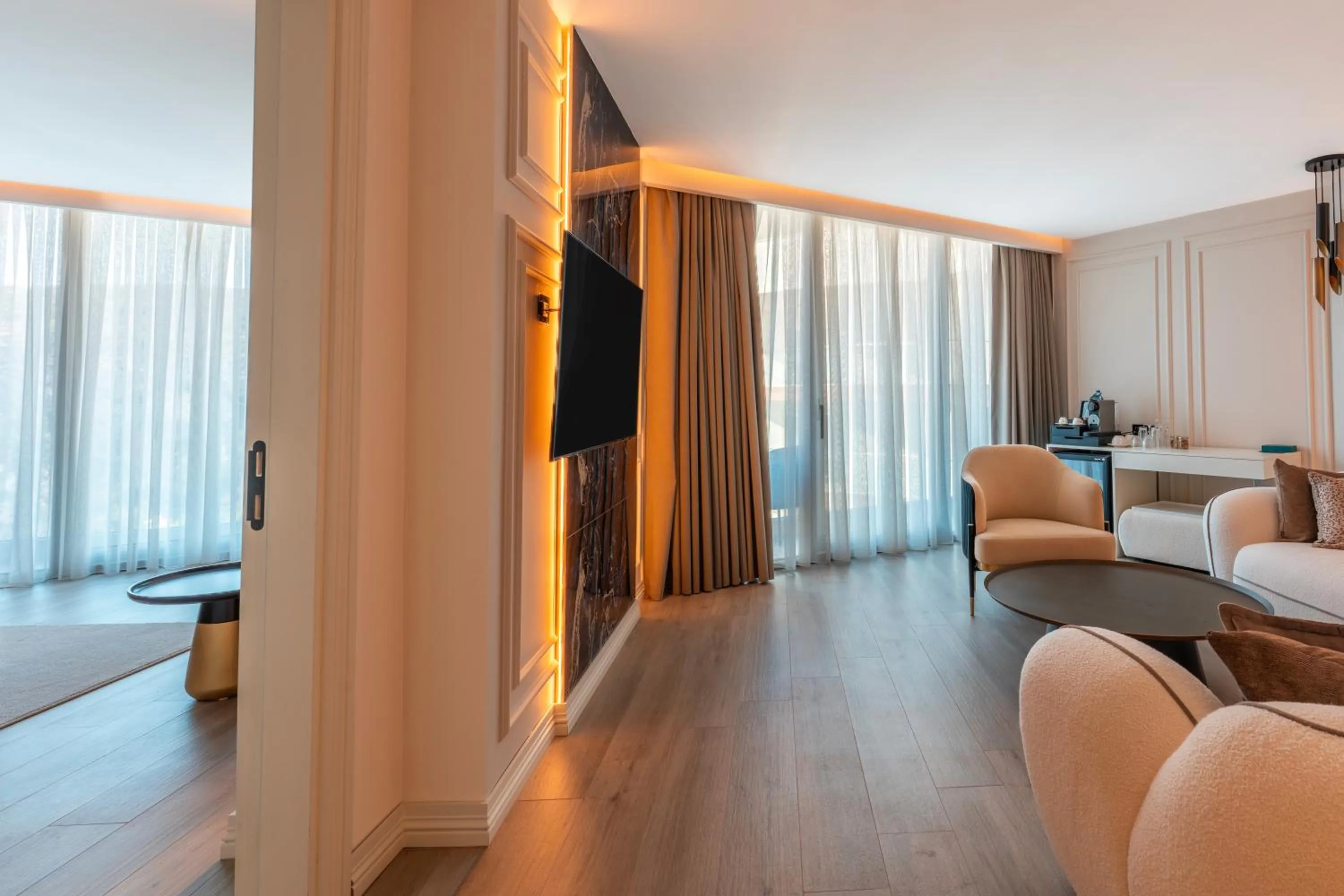 Seating area in Qlusive Hotel