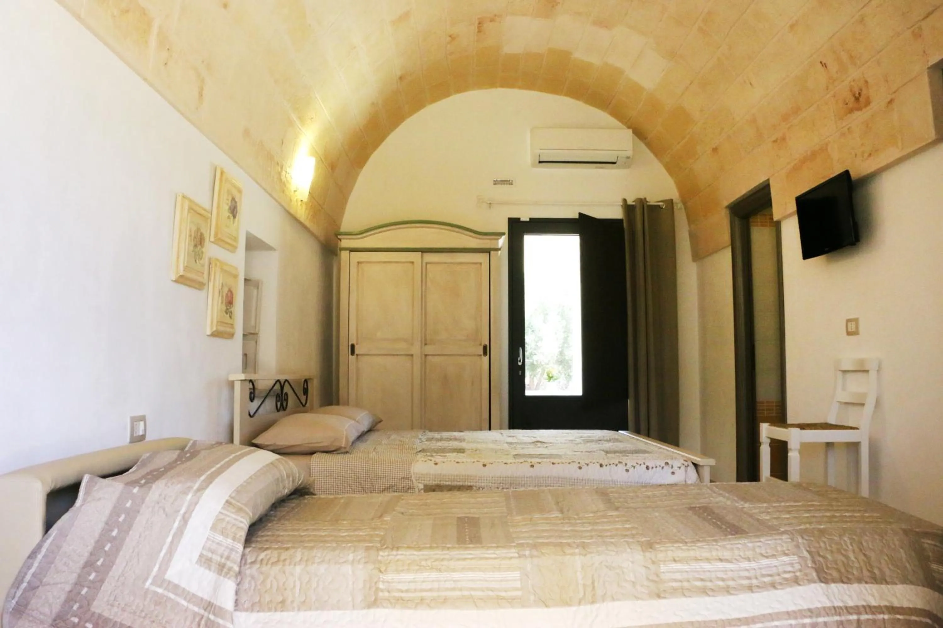 Bedroom, Bed in Residence Spadalunga