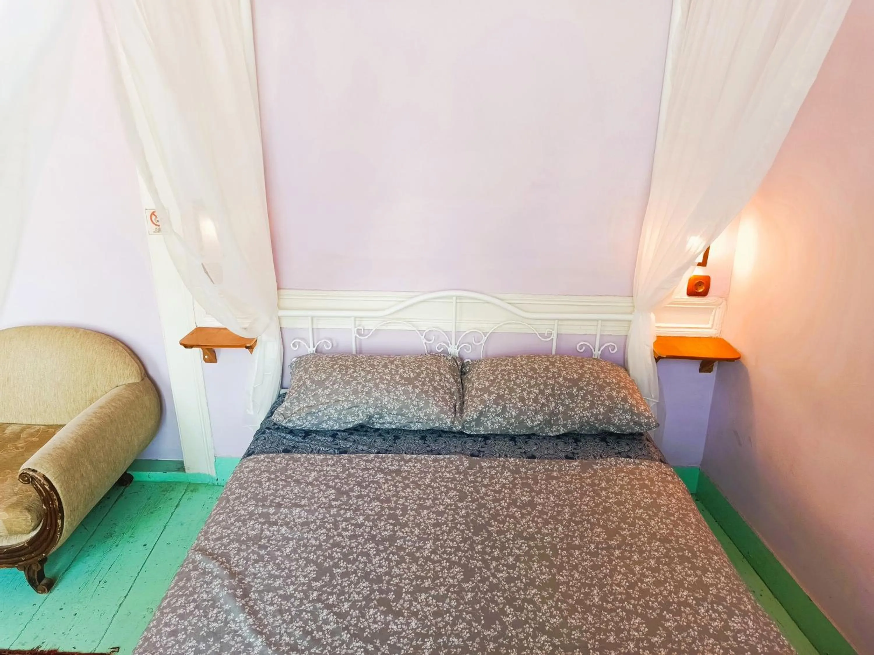 Bed in Lotus Garden Hostel Izmir