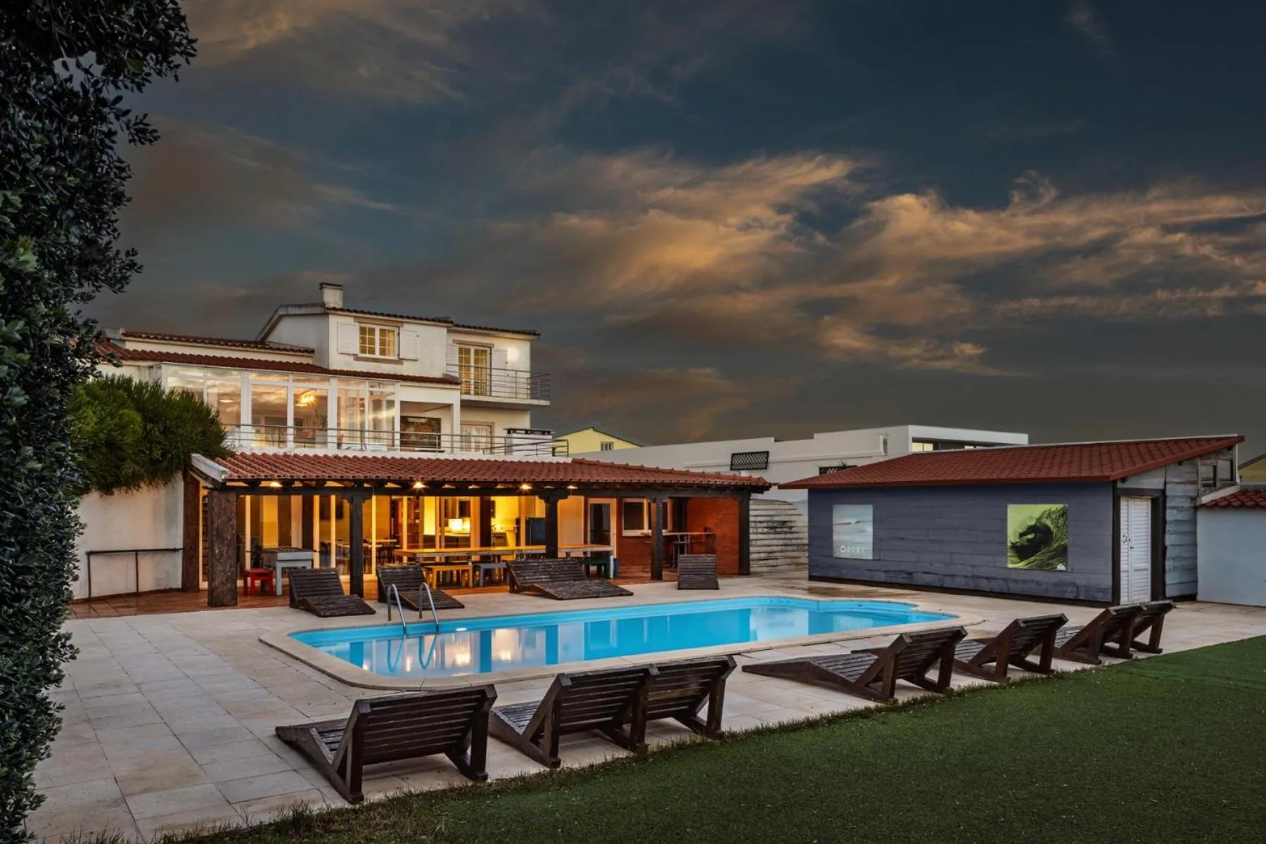 Property building in FreeSurfCamp