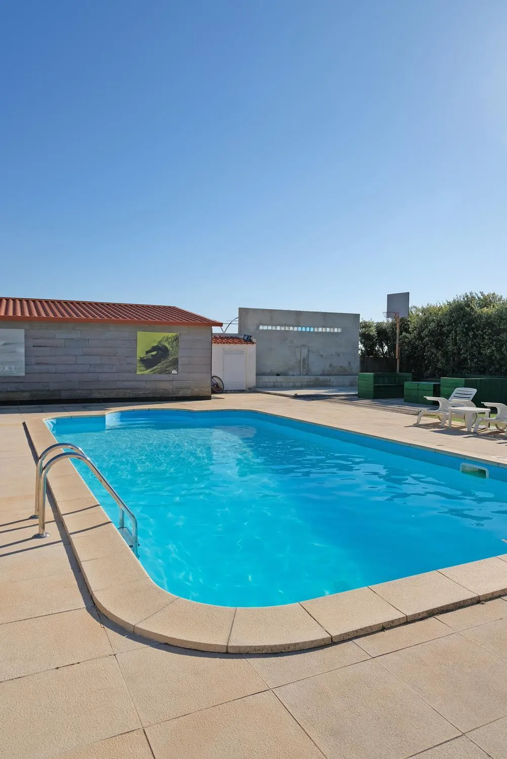 Swimming pool in FreeSurfCamp