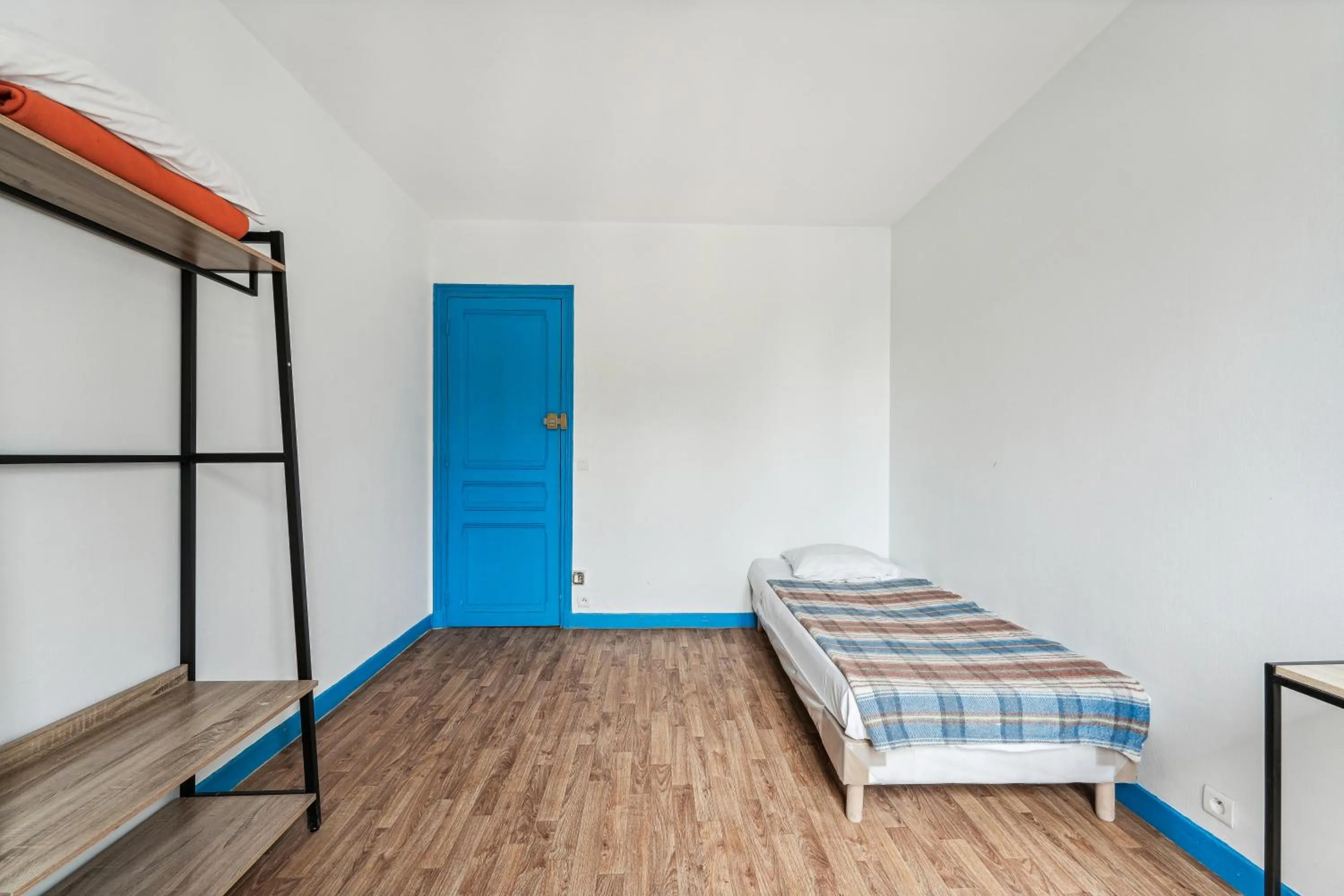 Bedroom, Bed in Hotel Tolbiac