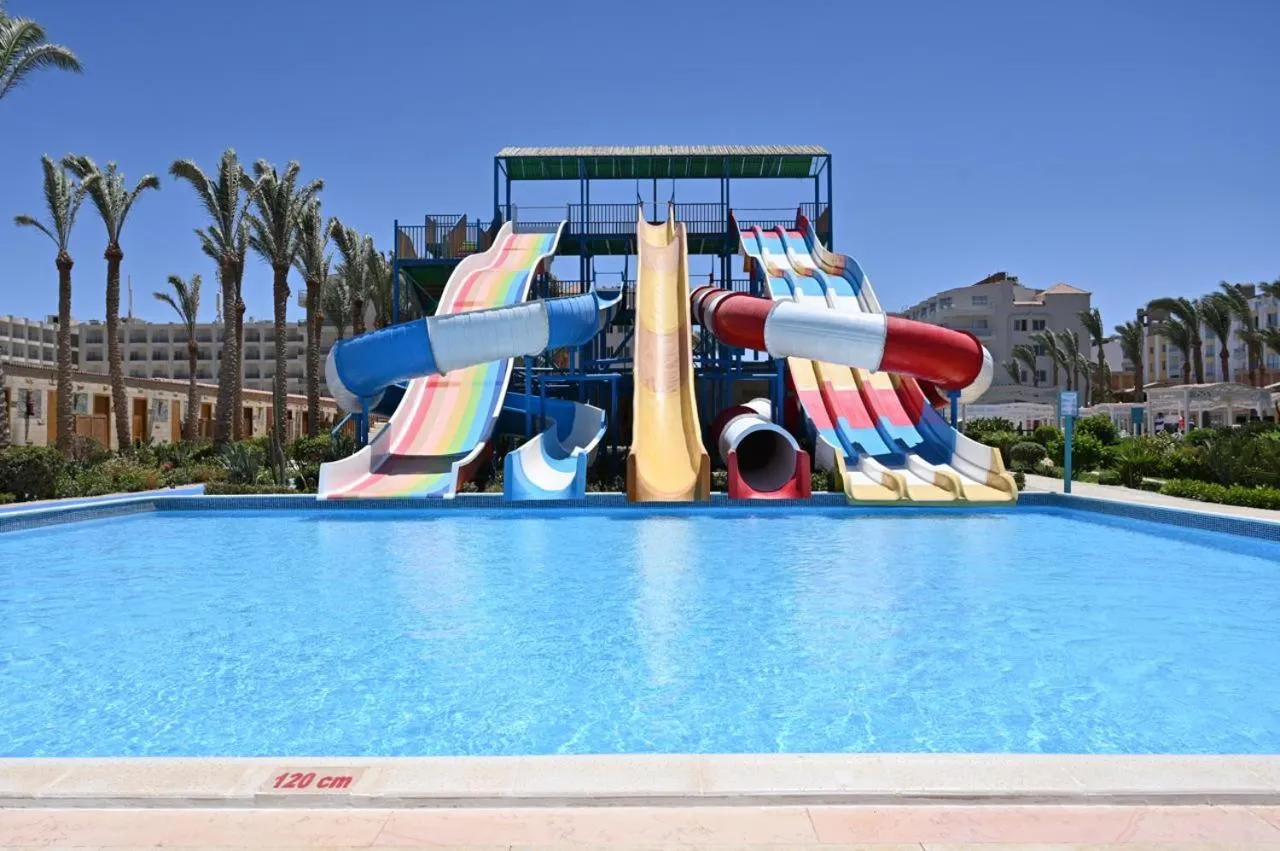 Day in Riviera Aqua Park Resort