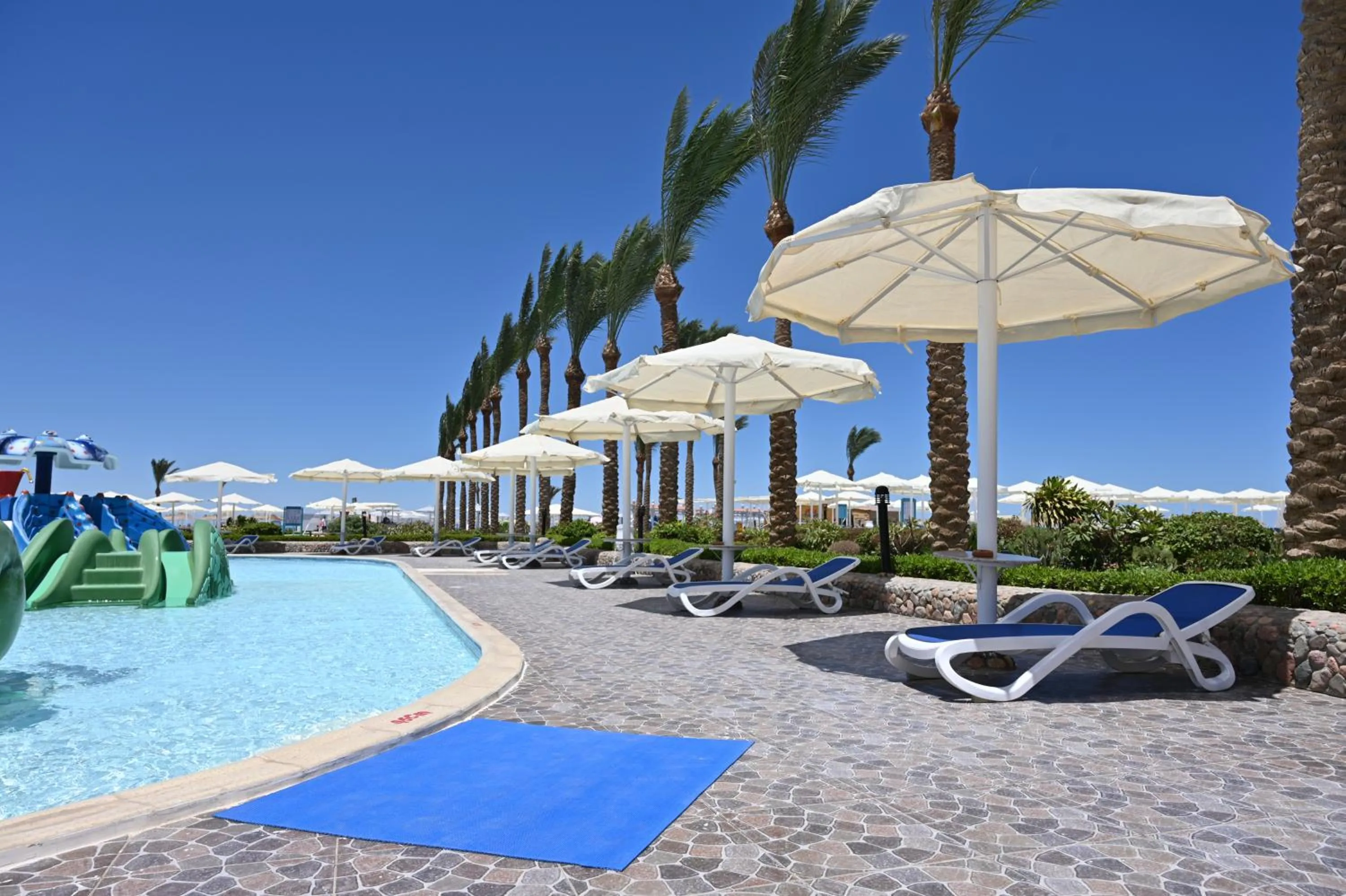 Day in Riviera Aqua Park Resort