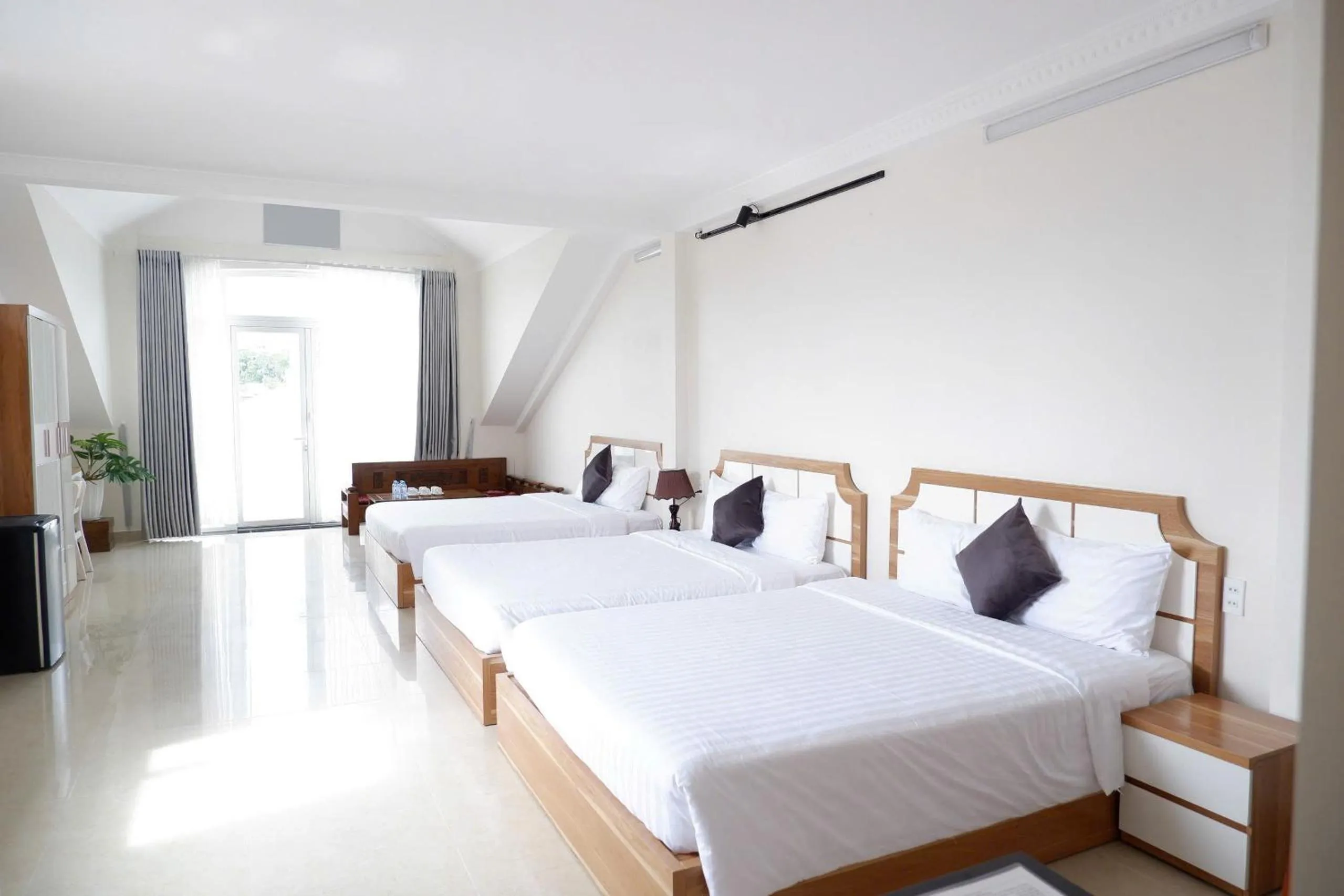 Photo of the whole room, Bed in An Nam Paradise Dalat