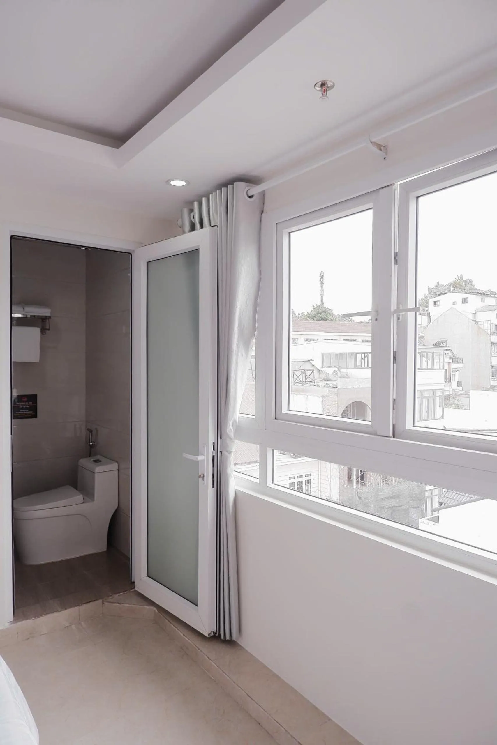 Bathroom, Bed in An Nam Paradise Dalat