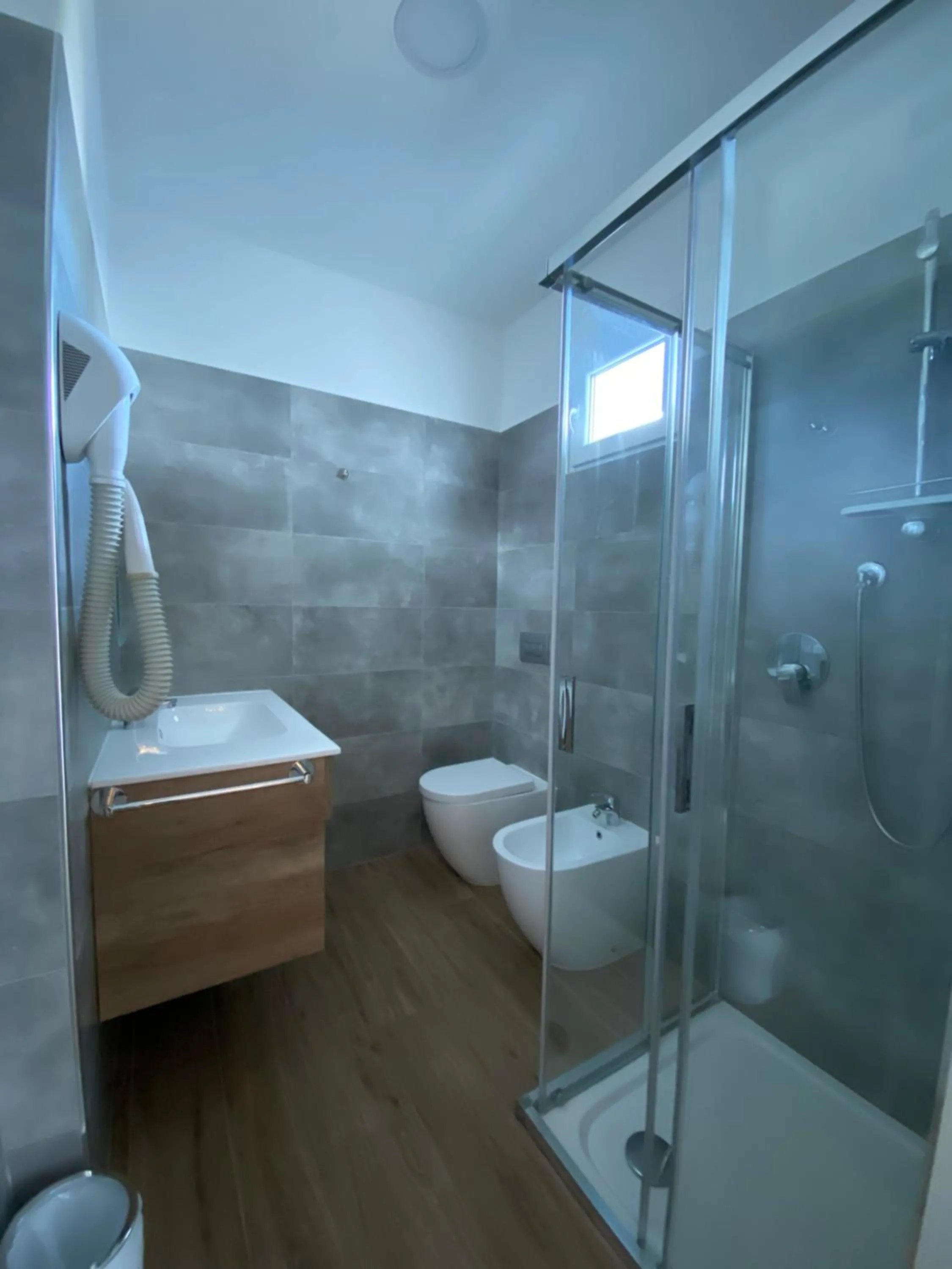 Shower in Hotel ALDEBARAN