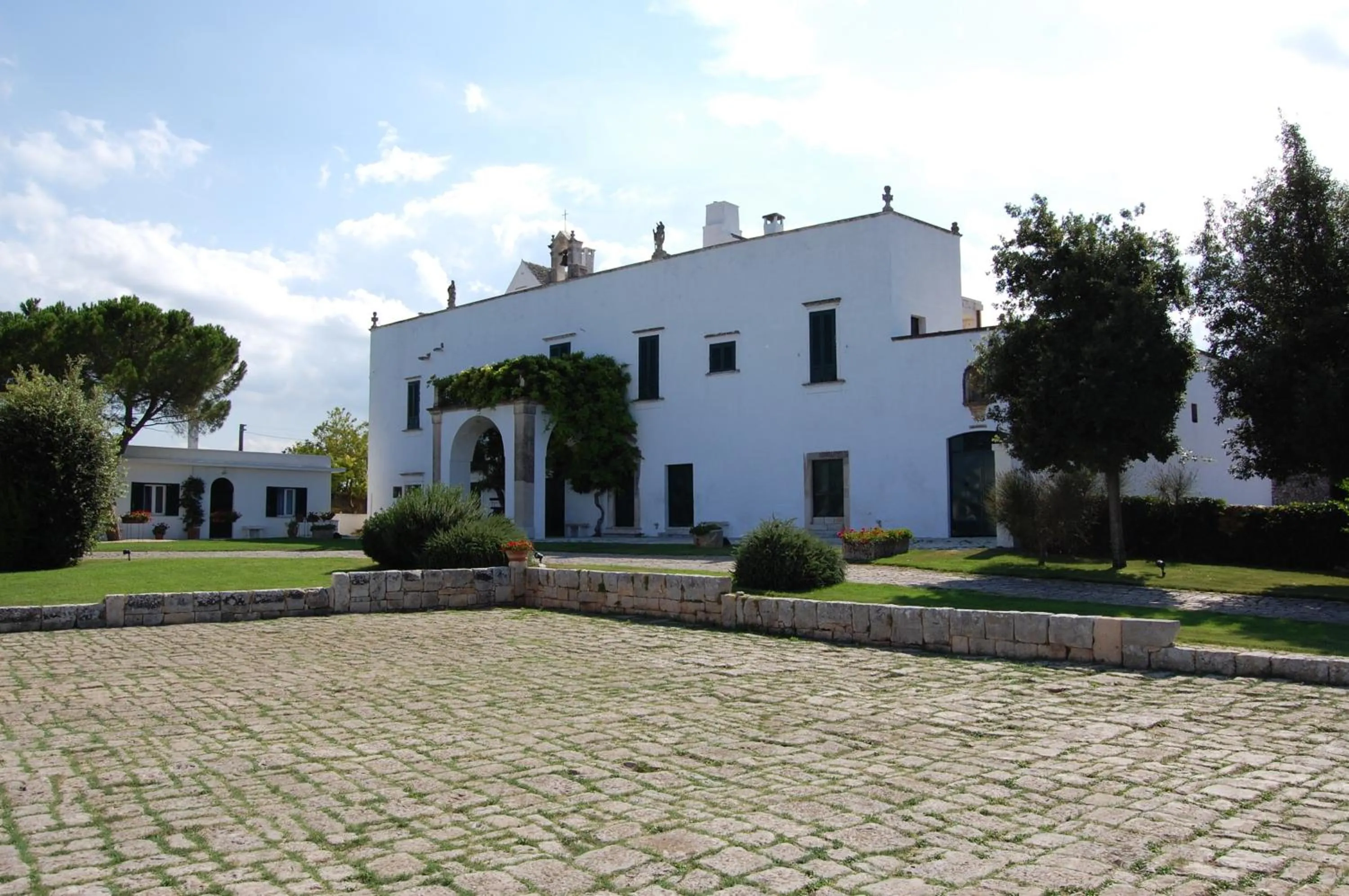 Facade/entrance in Masseria Luco