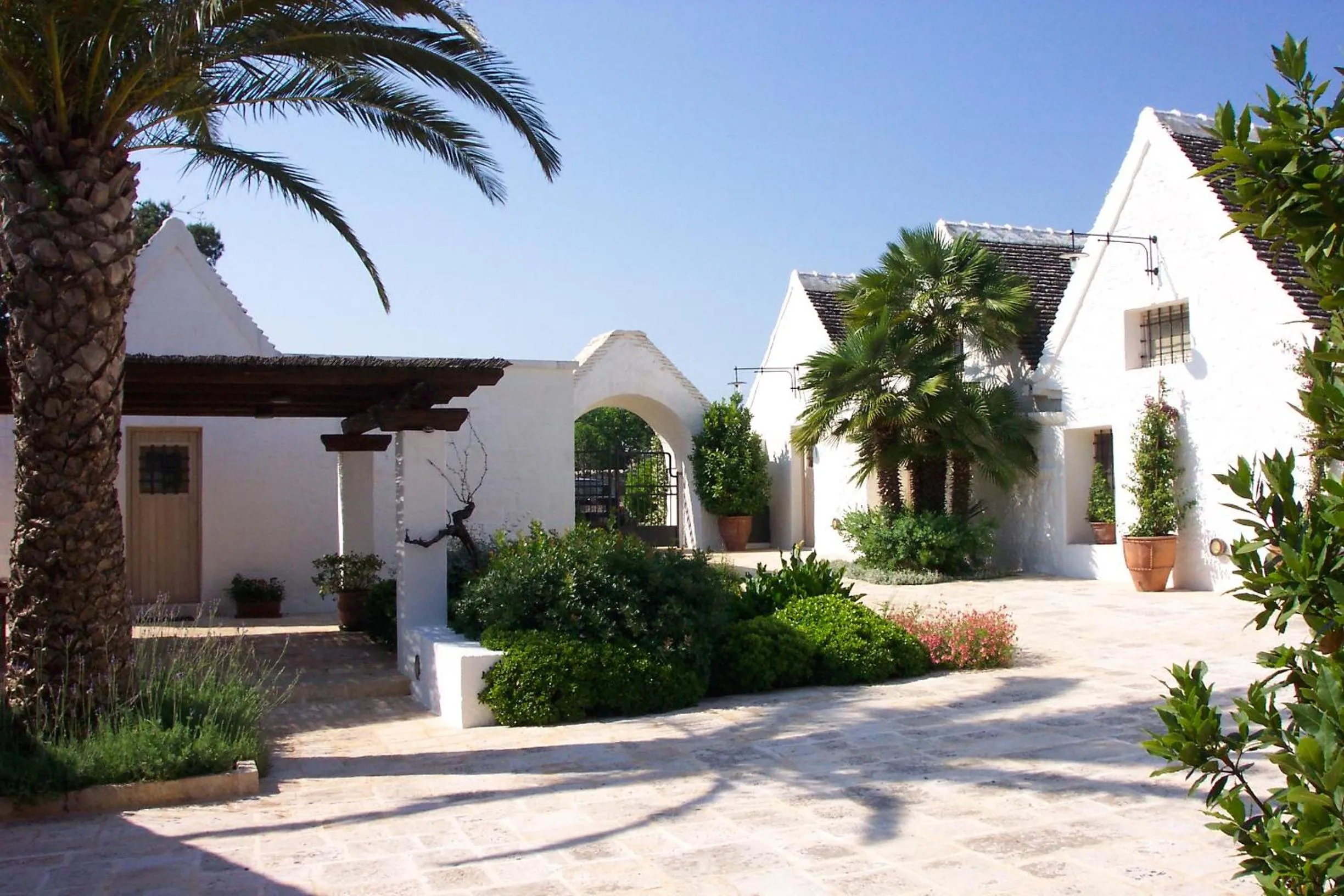 Facade/entrance in Masseria Luco