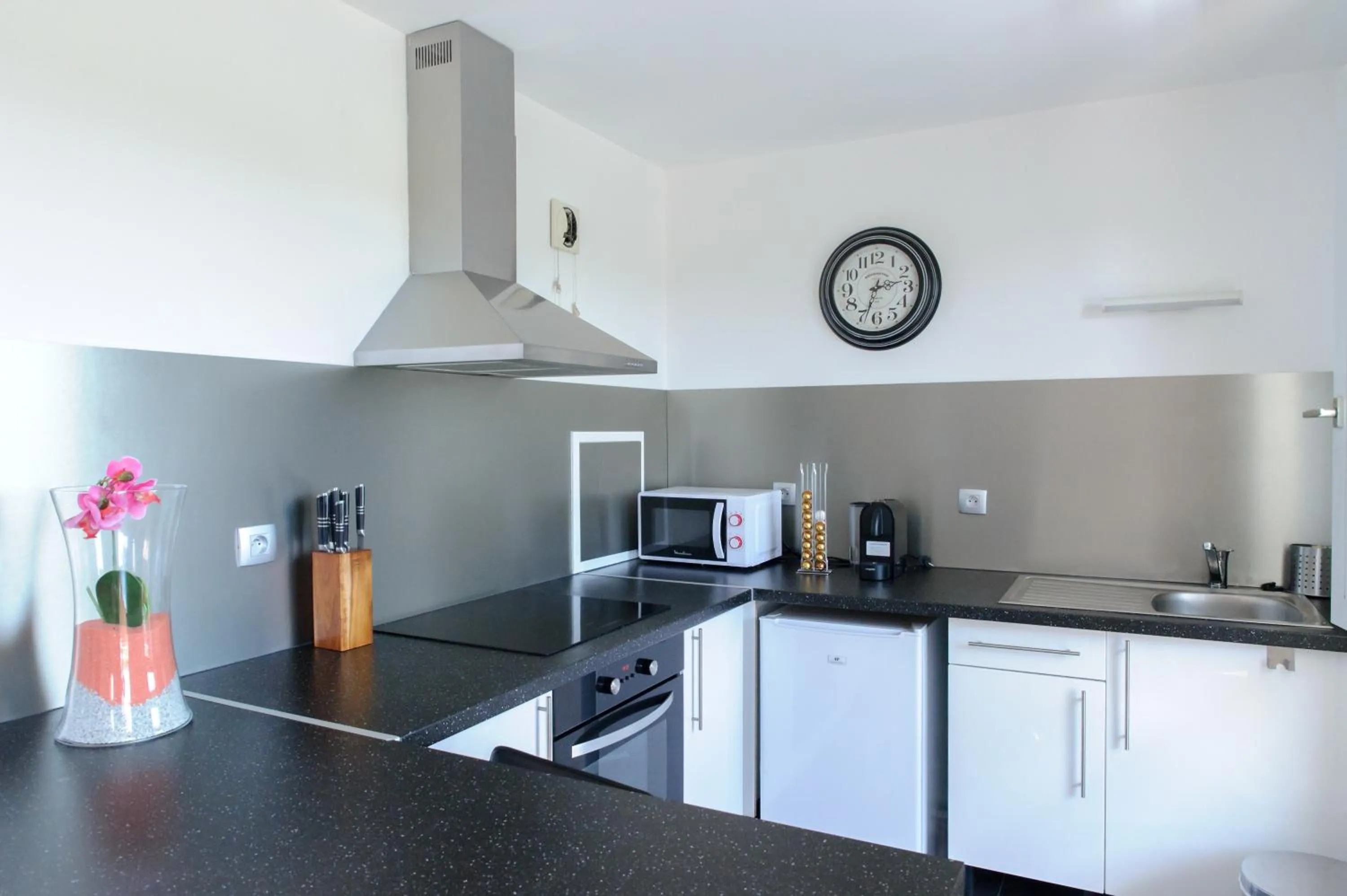 Kitchen or kitchenette in Le Marnois-Gare