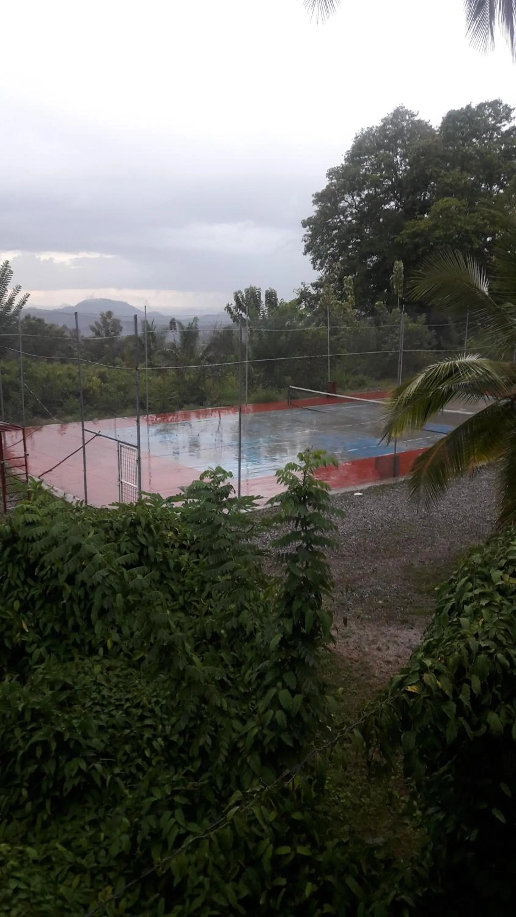 Mountain view in Anura Guest Inn