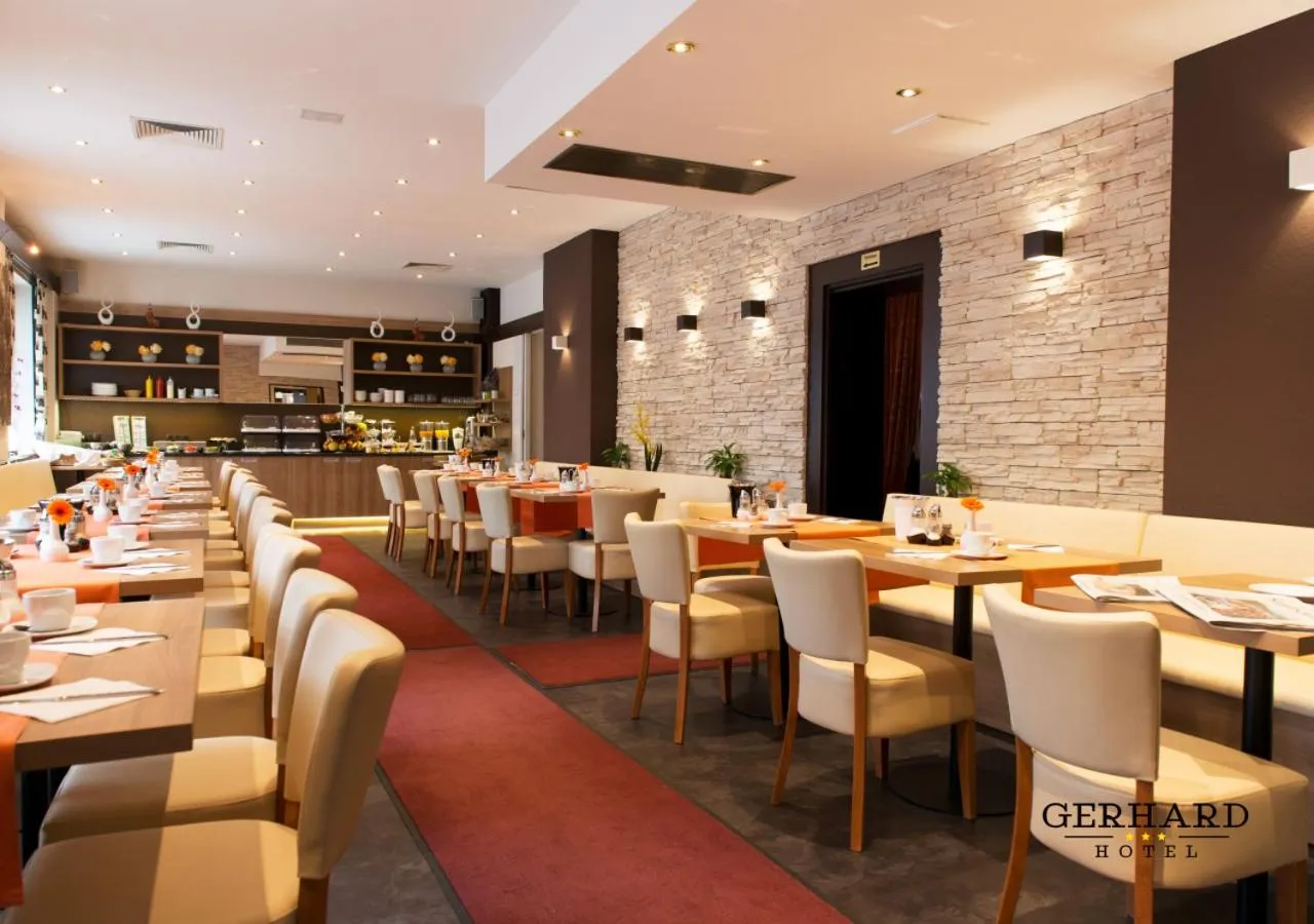 Dining area in Hotel Gerhard