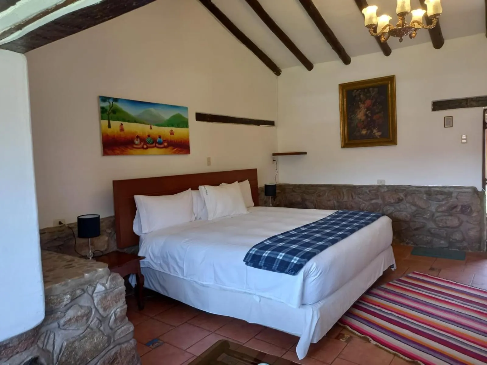 Bedroom, Bed in Lizzy Wasi Urubamba