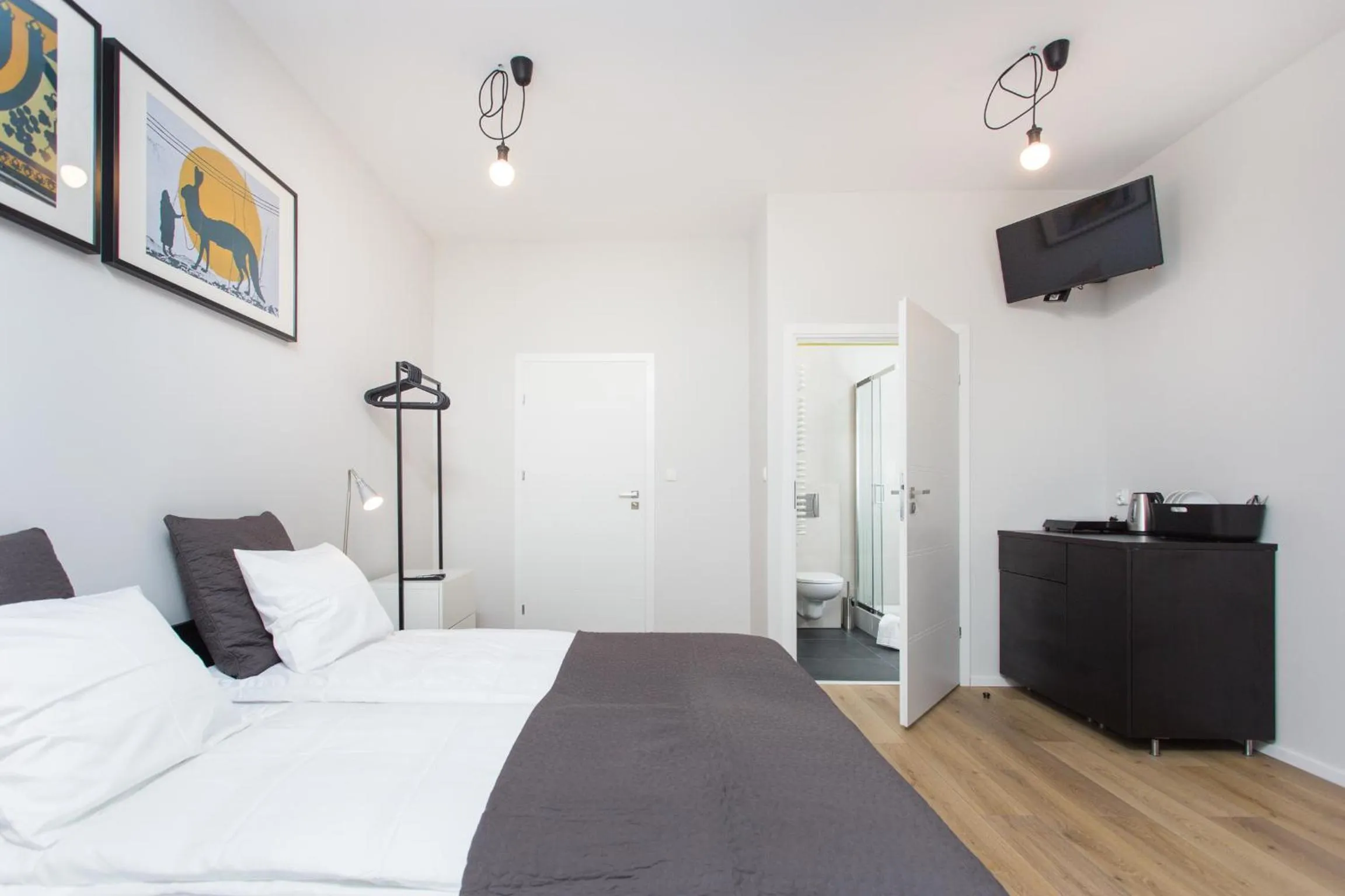 Photo of the whole room, Bed in Krakow B&B