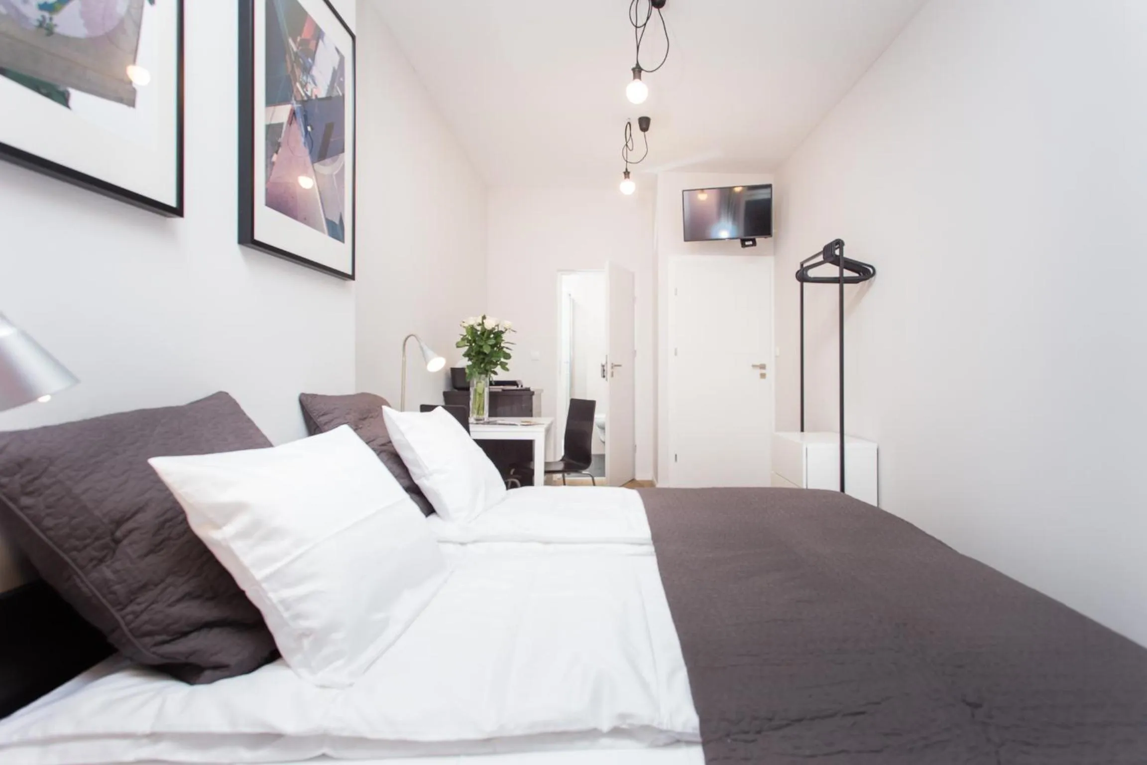 Photo of the whole room, Bed in Krakow B&B